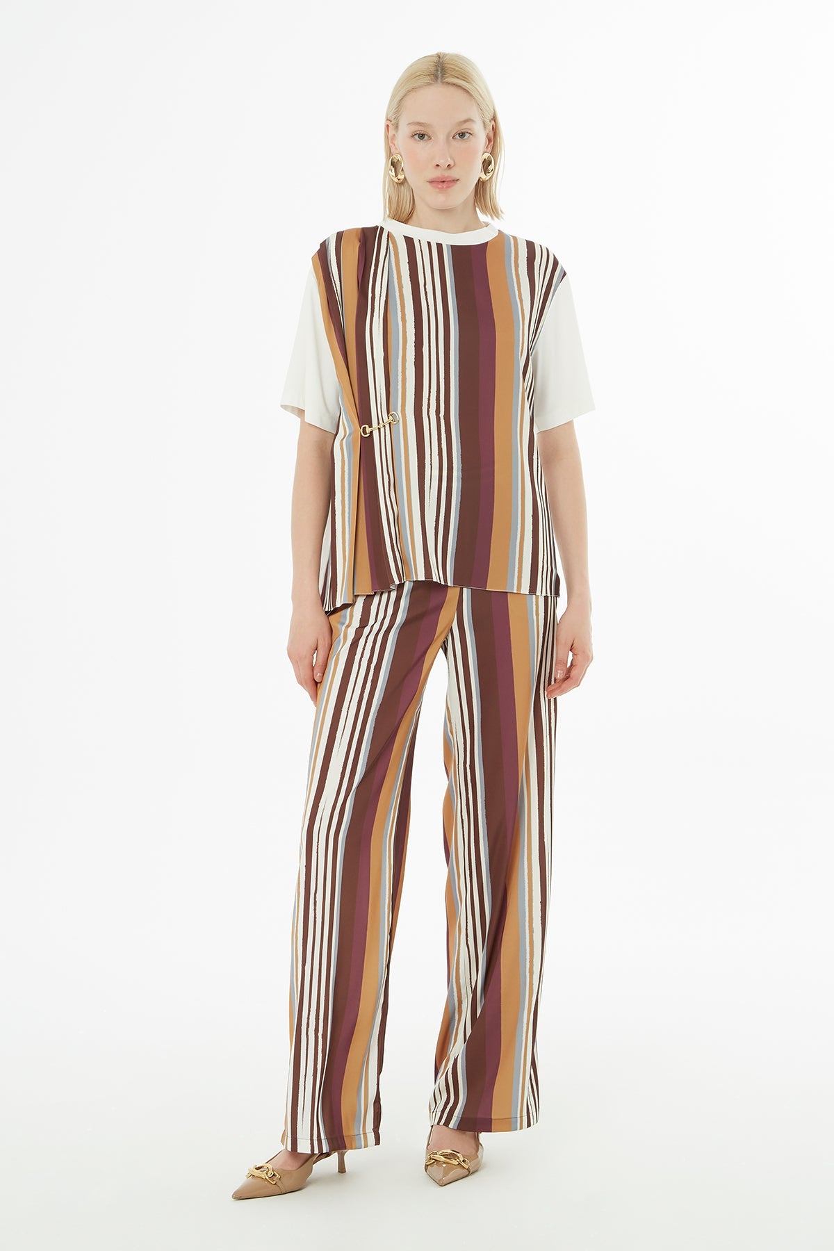 Printed Pleated Striped Set with Detail
