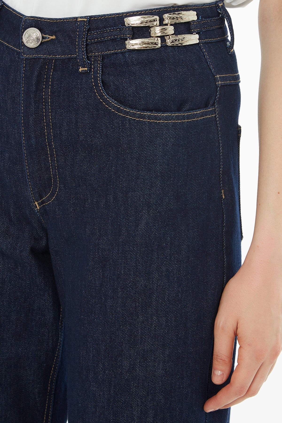 Jean with Double-Hemmed Detail