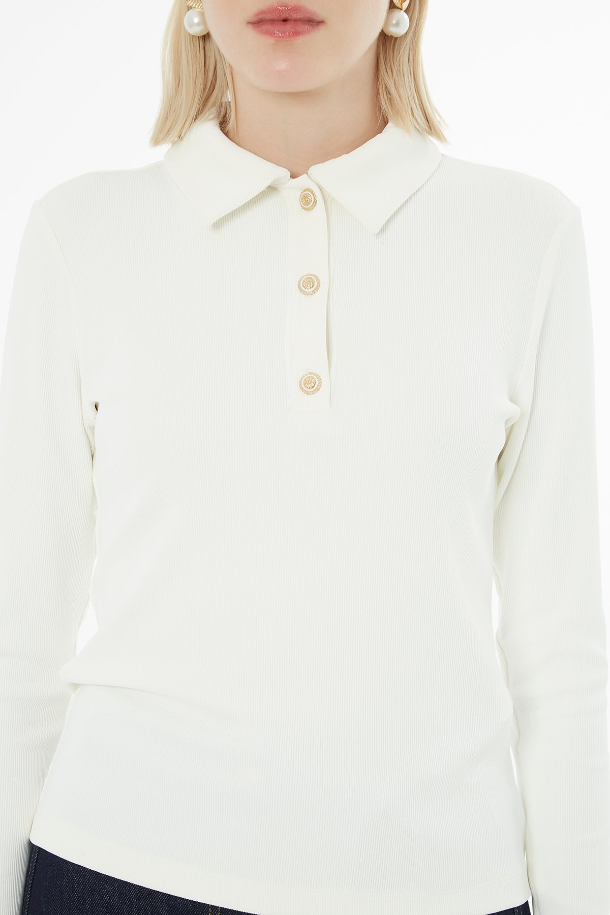 Ecru Collared Buttoned Blouse