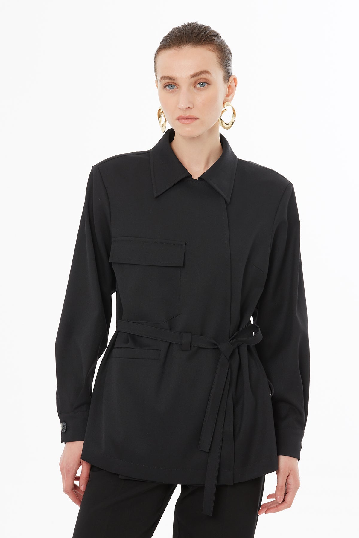 Black Jacket with Bridge