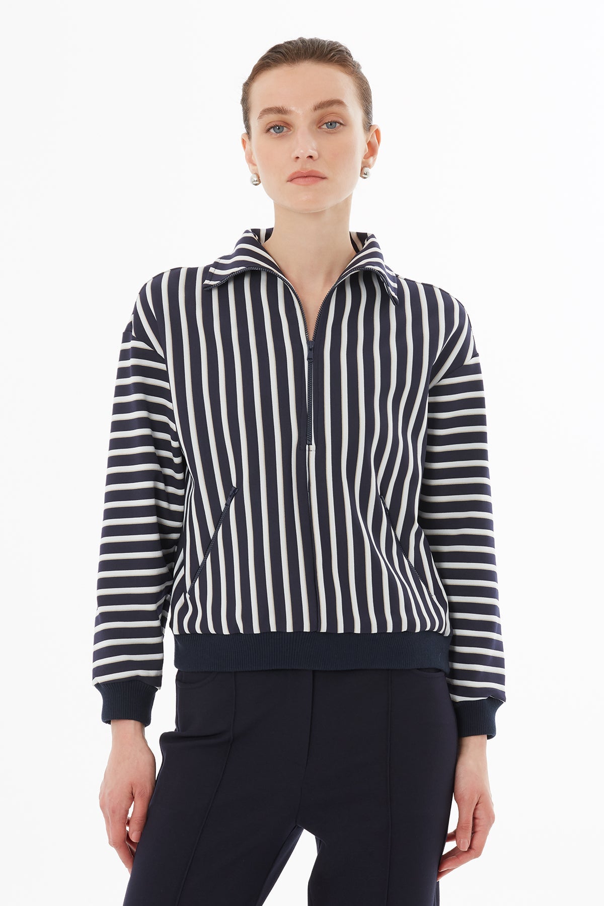 Printed Shirt-Collar Blouse