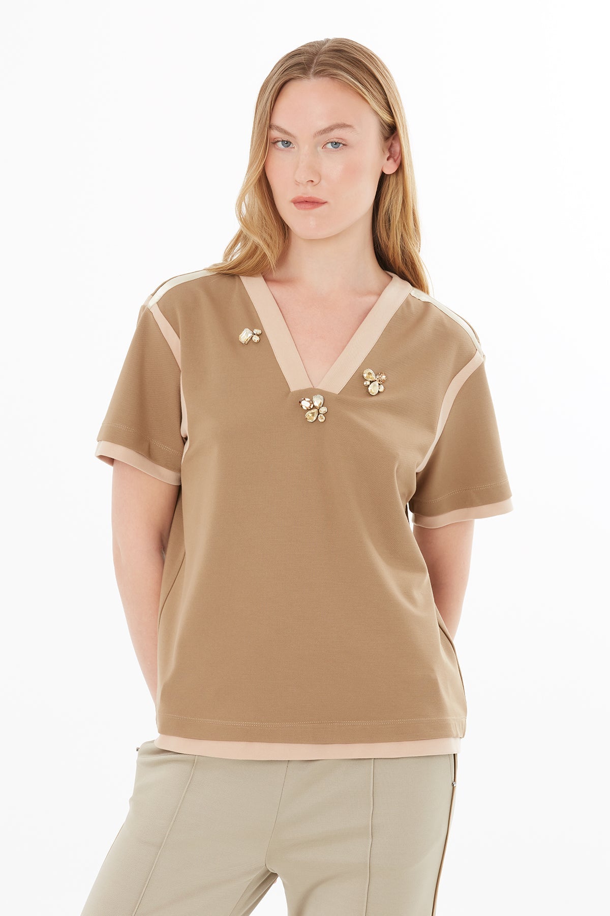 Panelled Blouse with Neck Accessory Detail