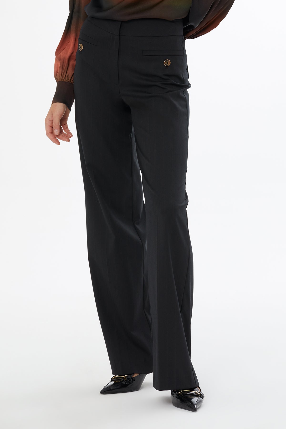 Black Pleated Trousers