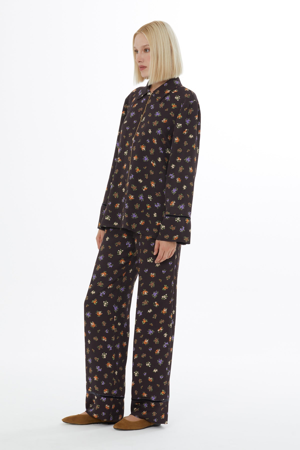 Printed Comfortable Zip-Up Suit
