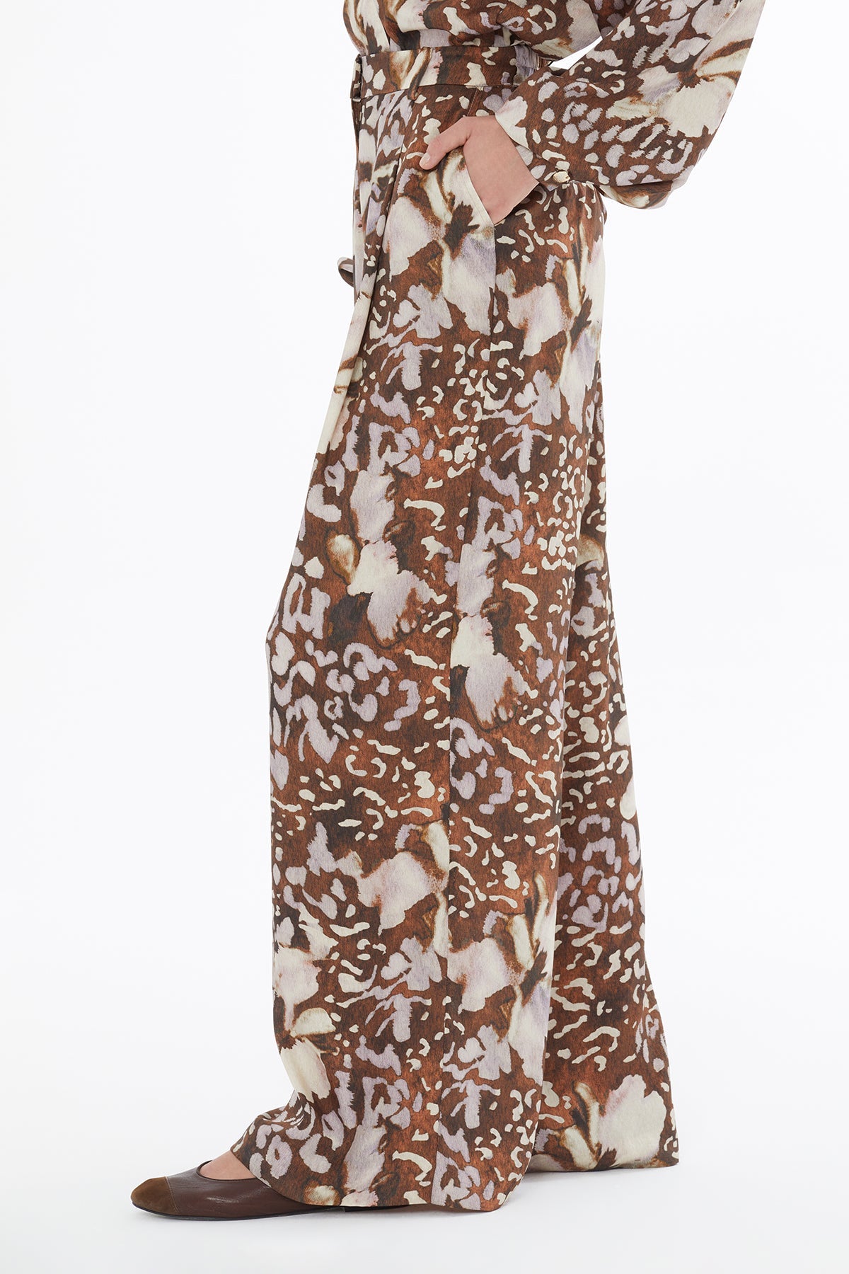 Printed Wide-Leg Trousers