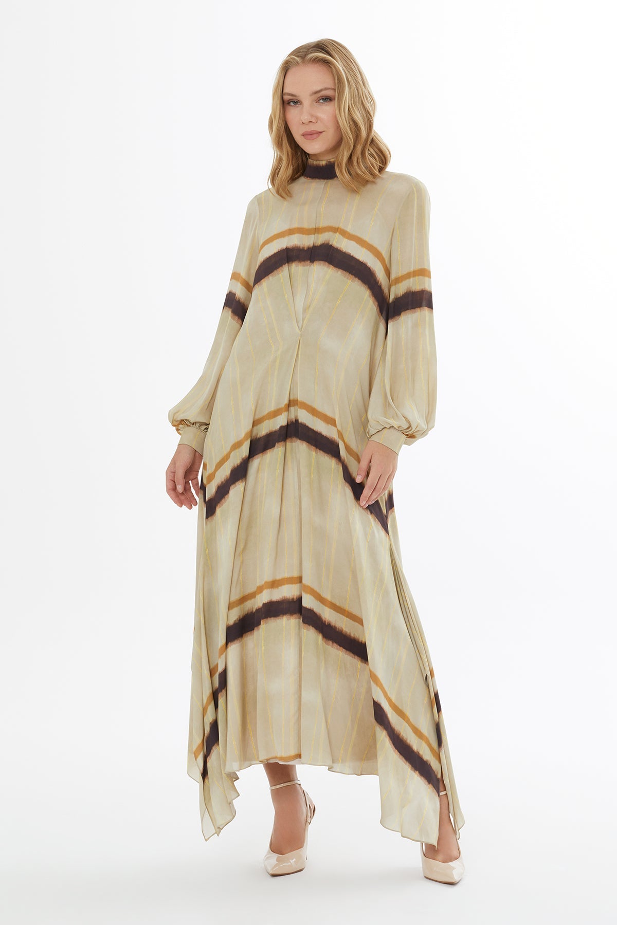 Printed Long-Sleeved Midi Dress