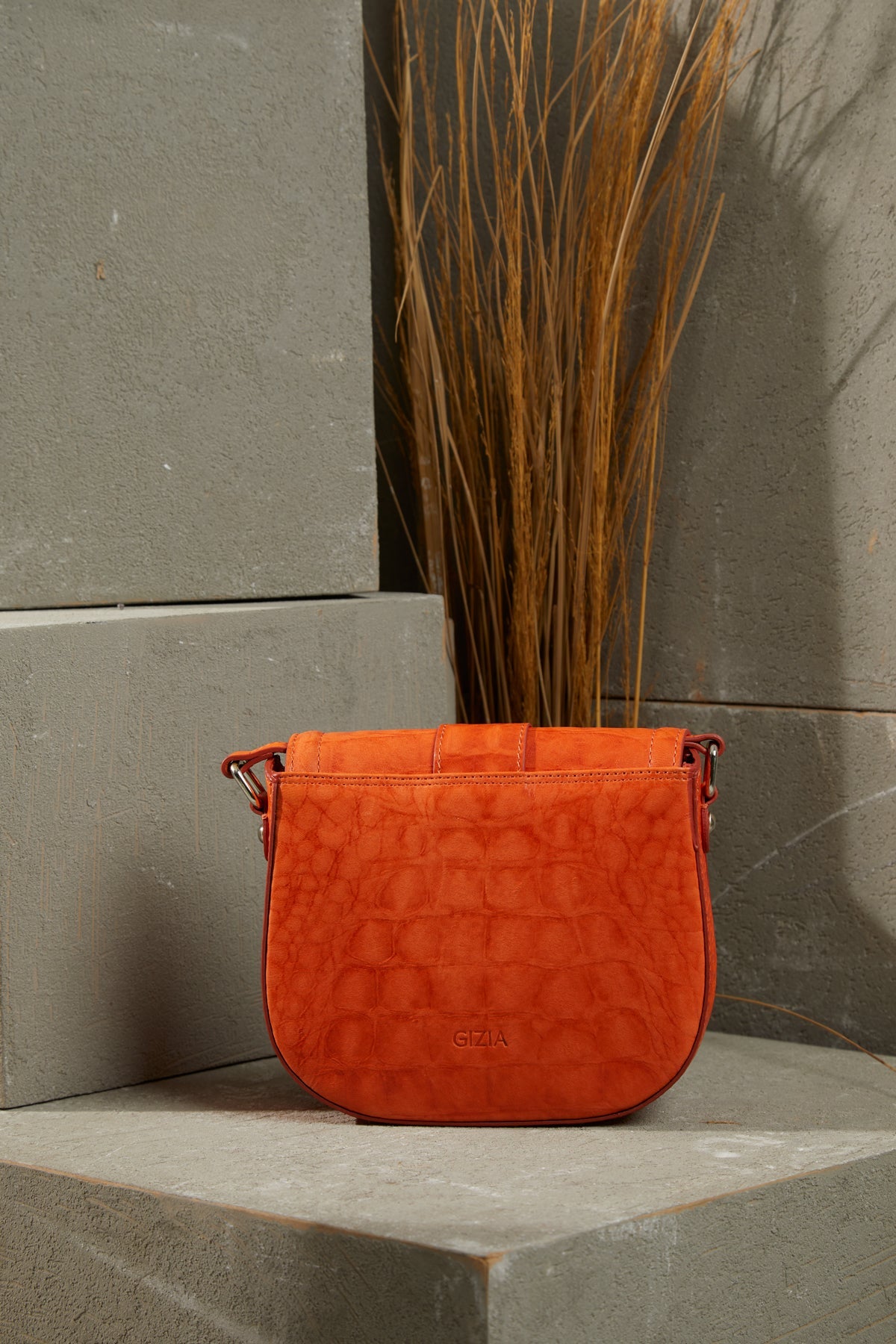 Adjustable Strapped  Leather Bag with Front Belt Buckle  Pattern