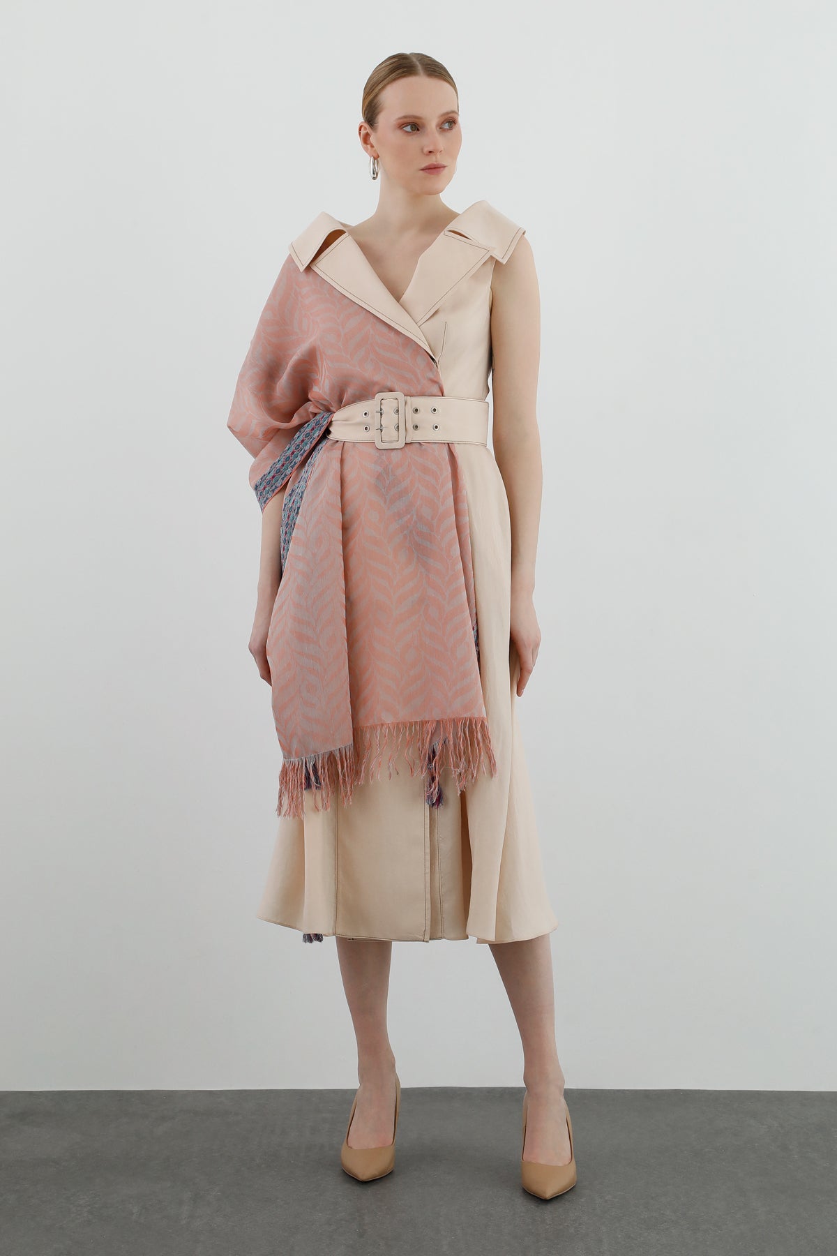 Edge Stripe Patterned  Shawl