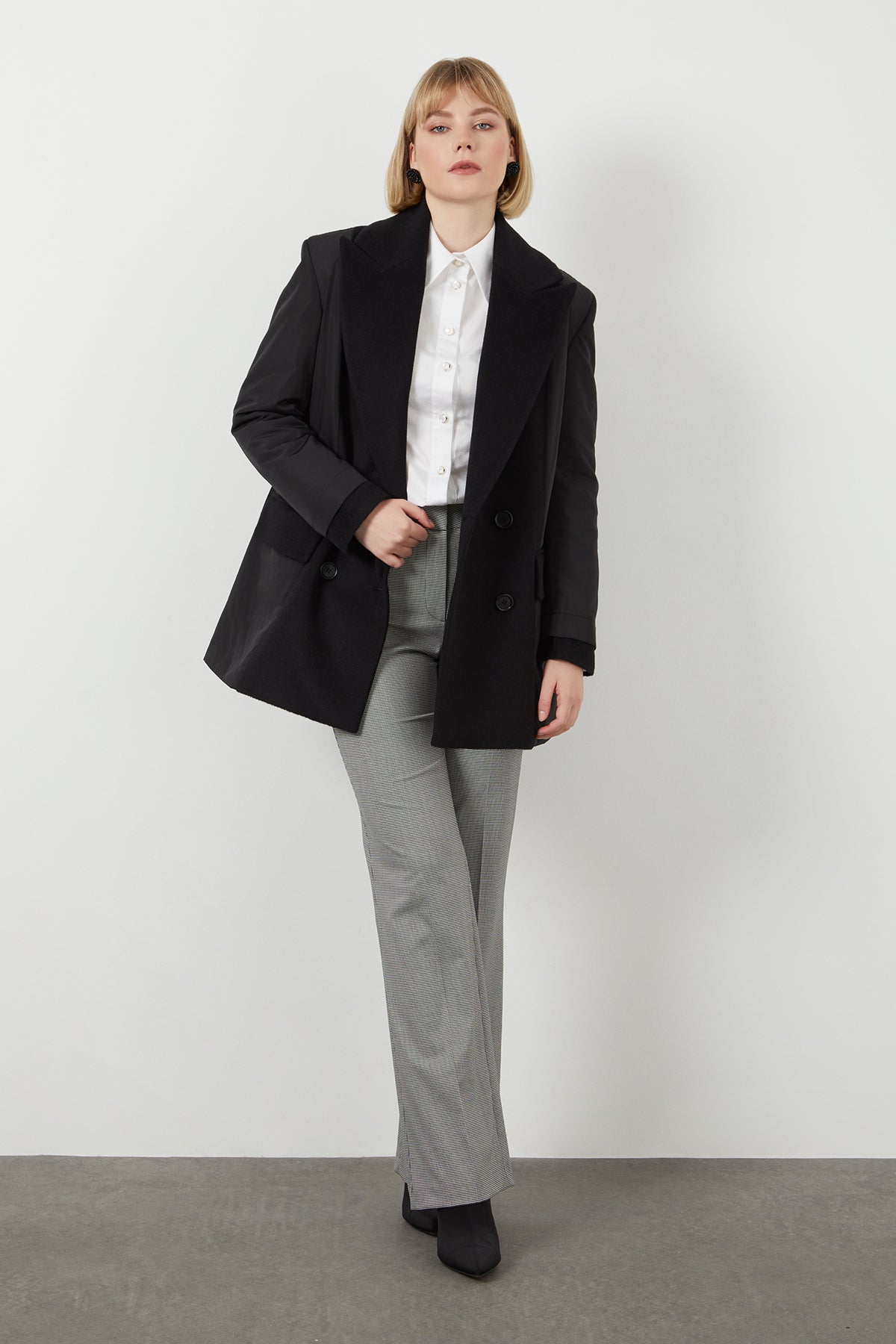 Wide-Collar Cashmere Jacket