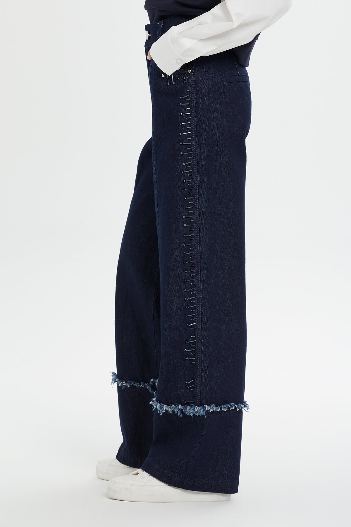 Embroidered Wide-Leg Jeans