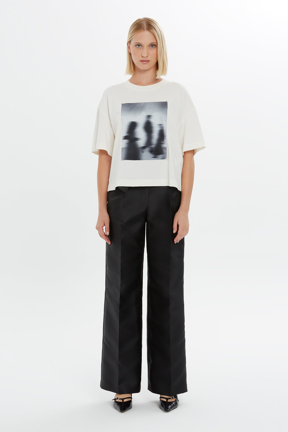 Ecru Print Detail Short-Sleeve T-Shirt