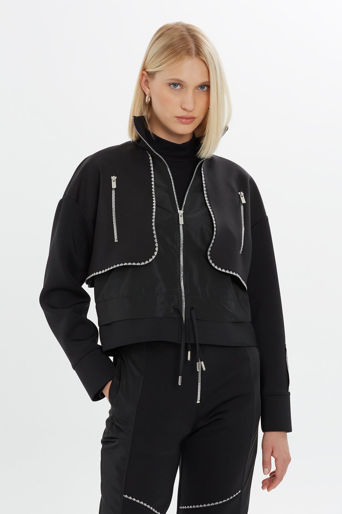 Black Zip-Detail Sweatshirt