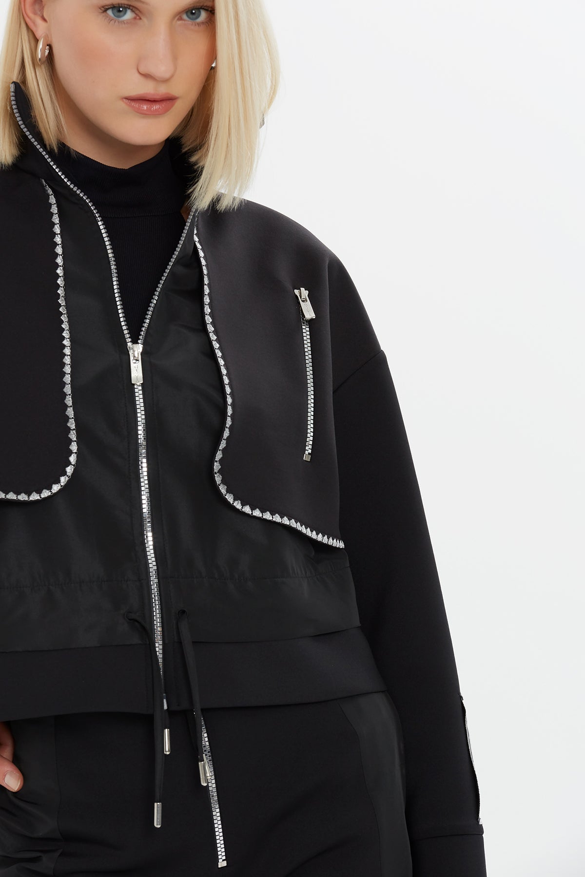 Black Zip-Detail Sweatshirt