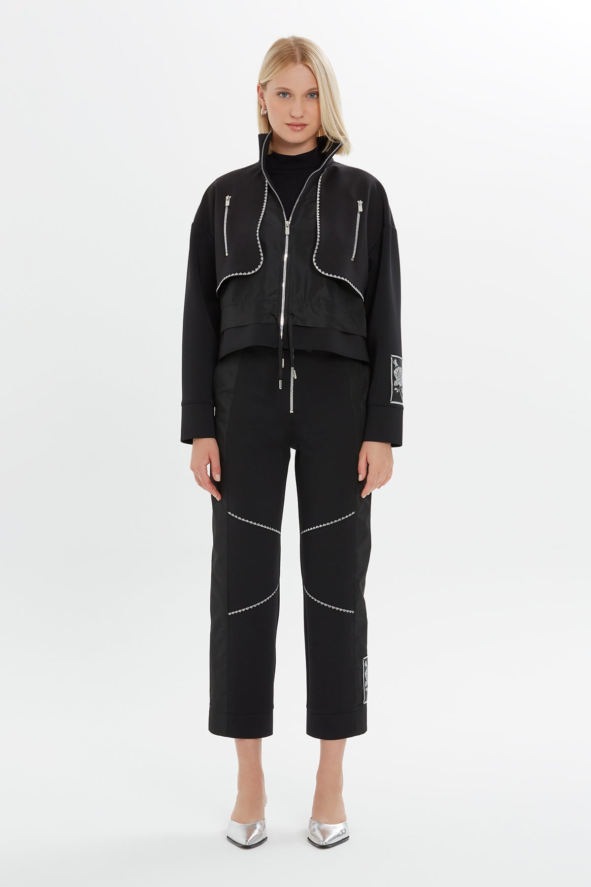 Black Zip-Detail Sweatshirt