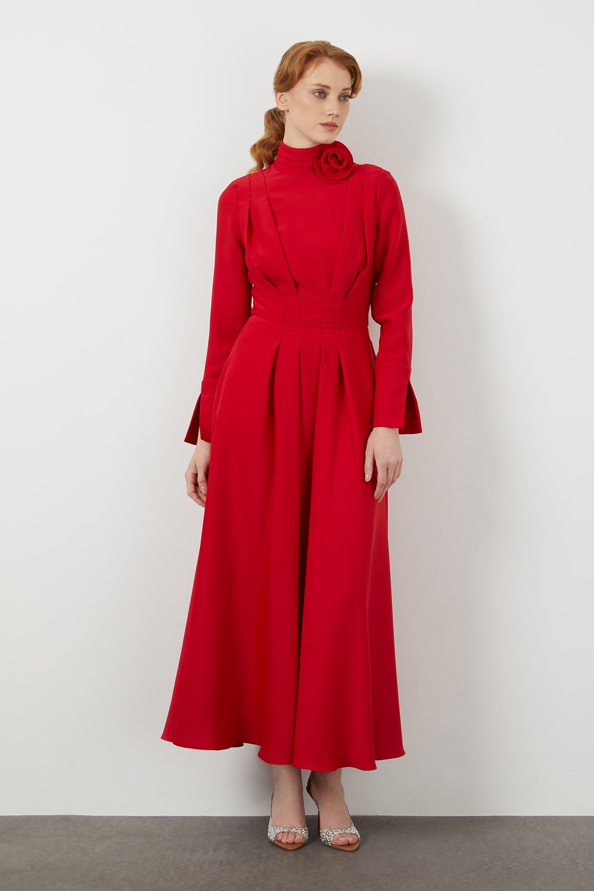 Dress with Brooch Detail the Collar