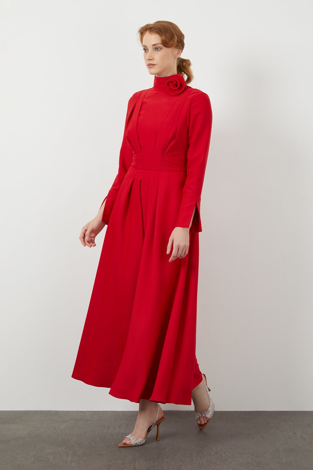 Dress with Brooch Detail the Collar
