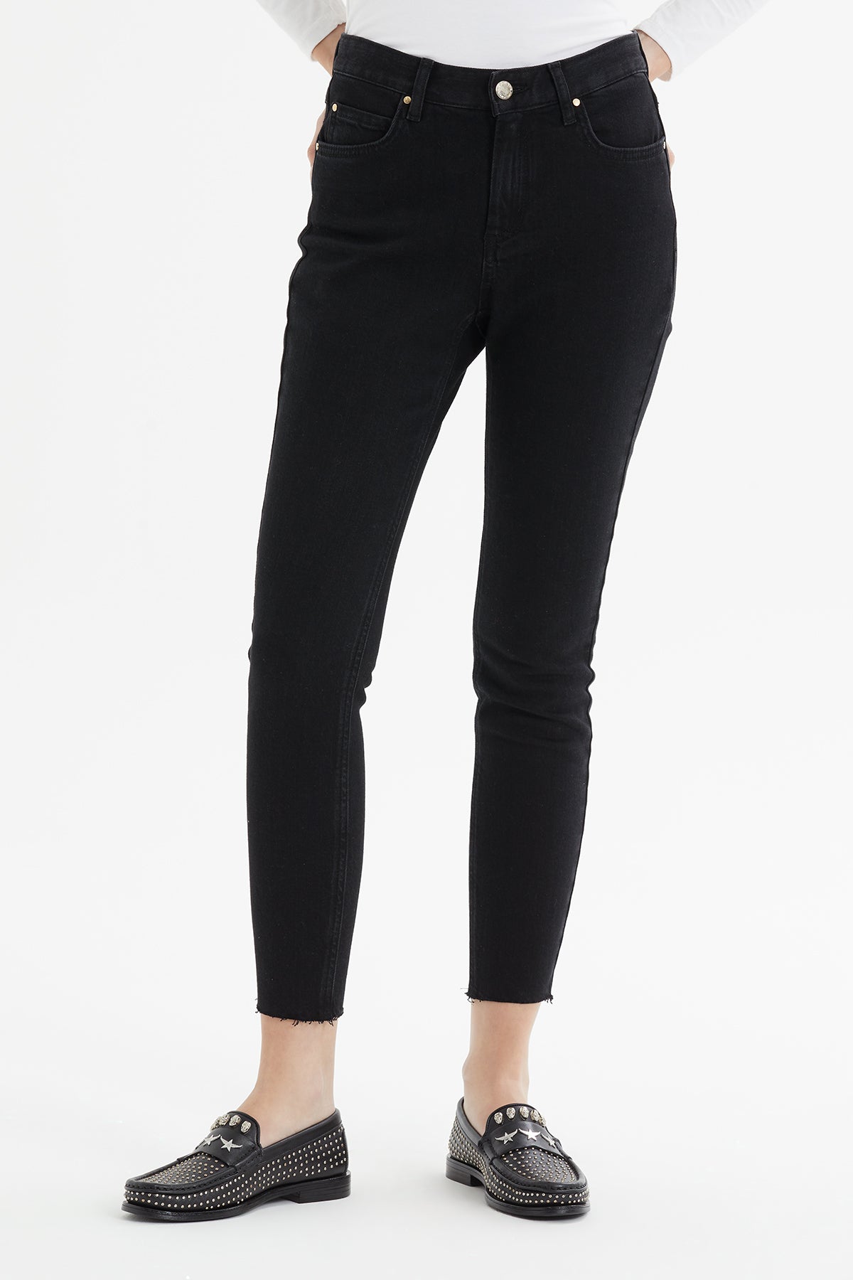 Buttoned Skinny Stretch Jeans