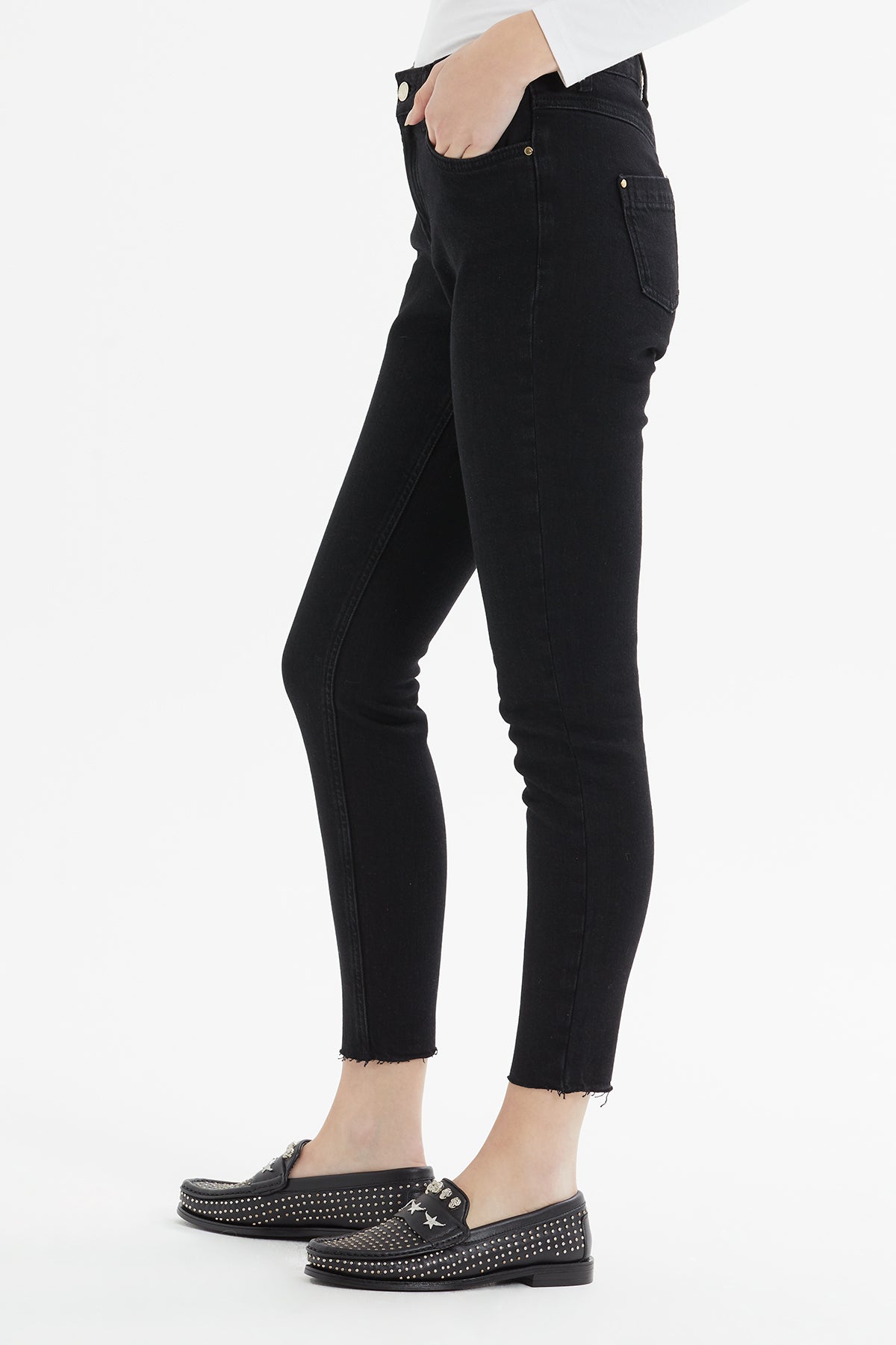 Buttoned Skinny Stretch Jeans