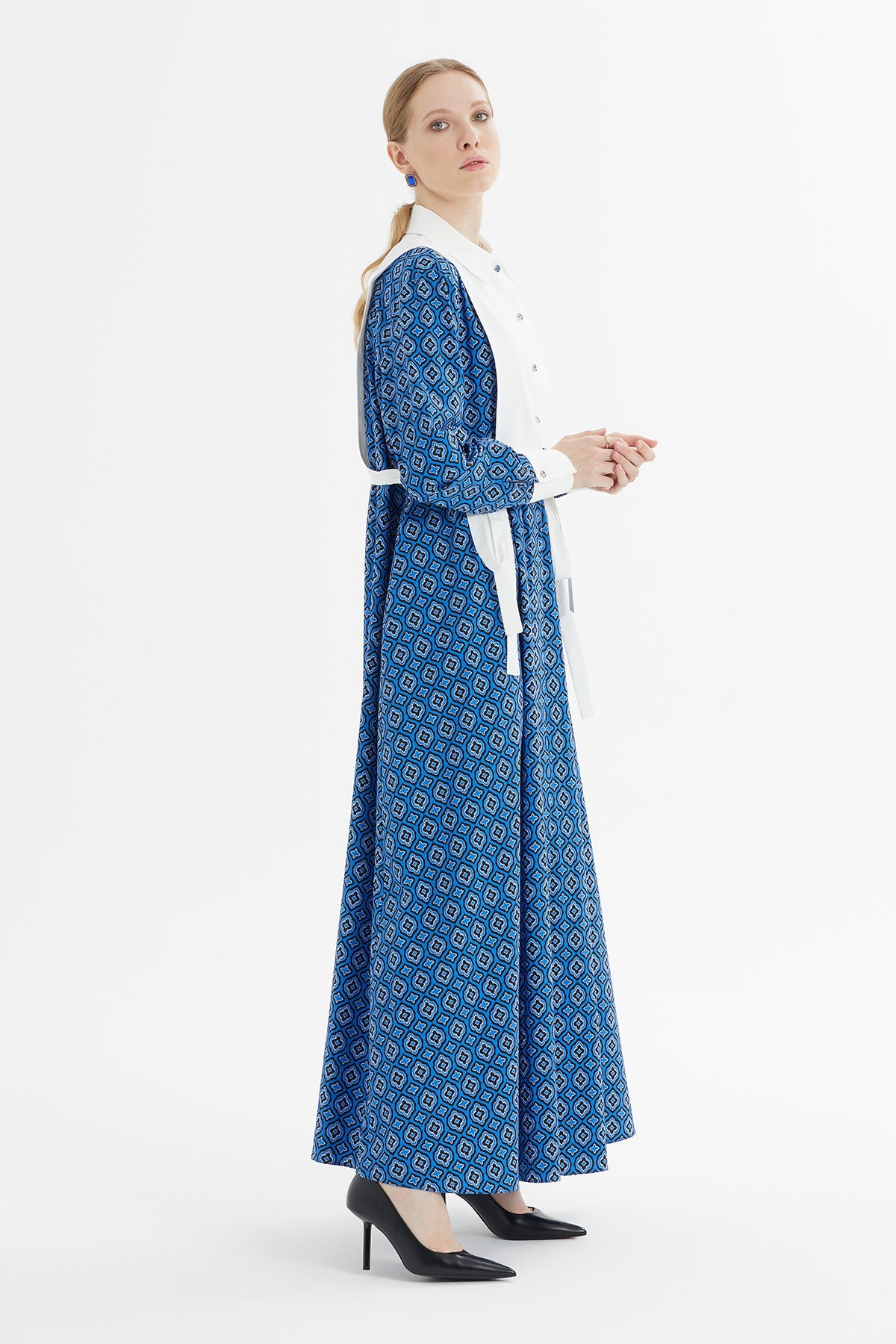 Printed Long Dress with Bow-Tie