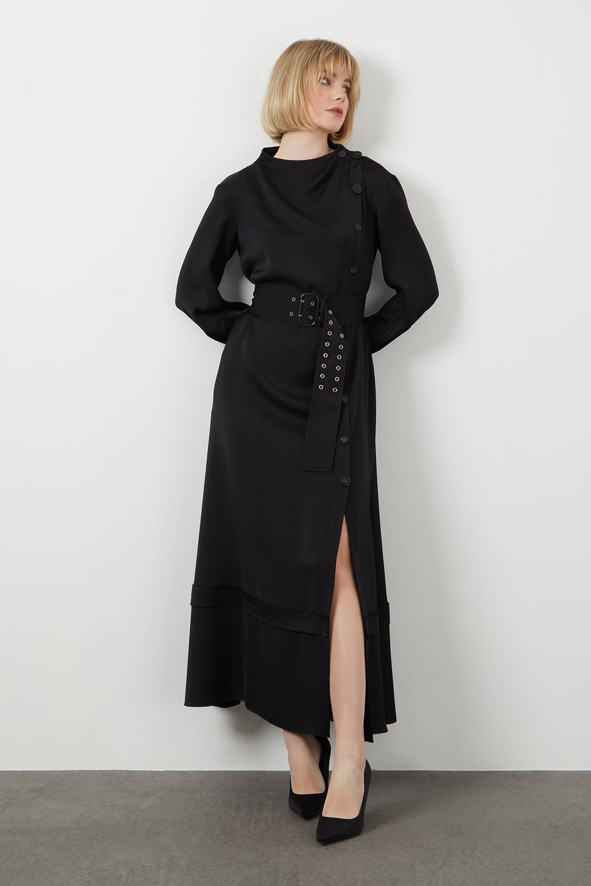 Black Sash-Detail Slit Midi Dress