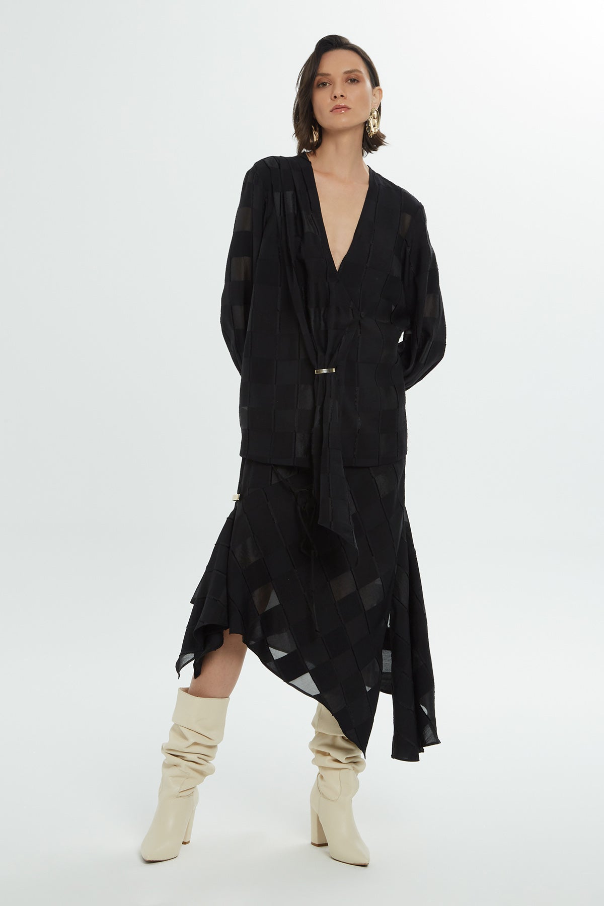 Black  Cuff Accessory Details Blouse