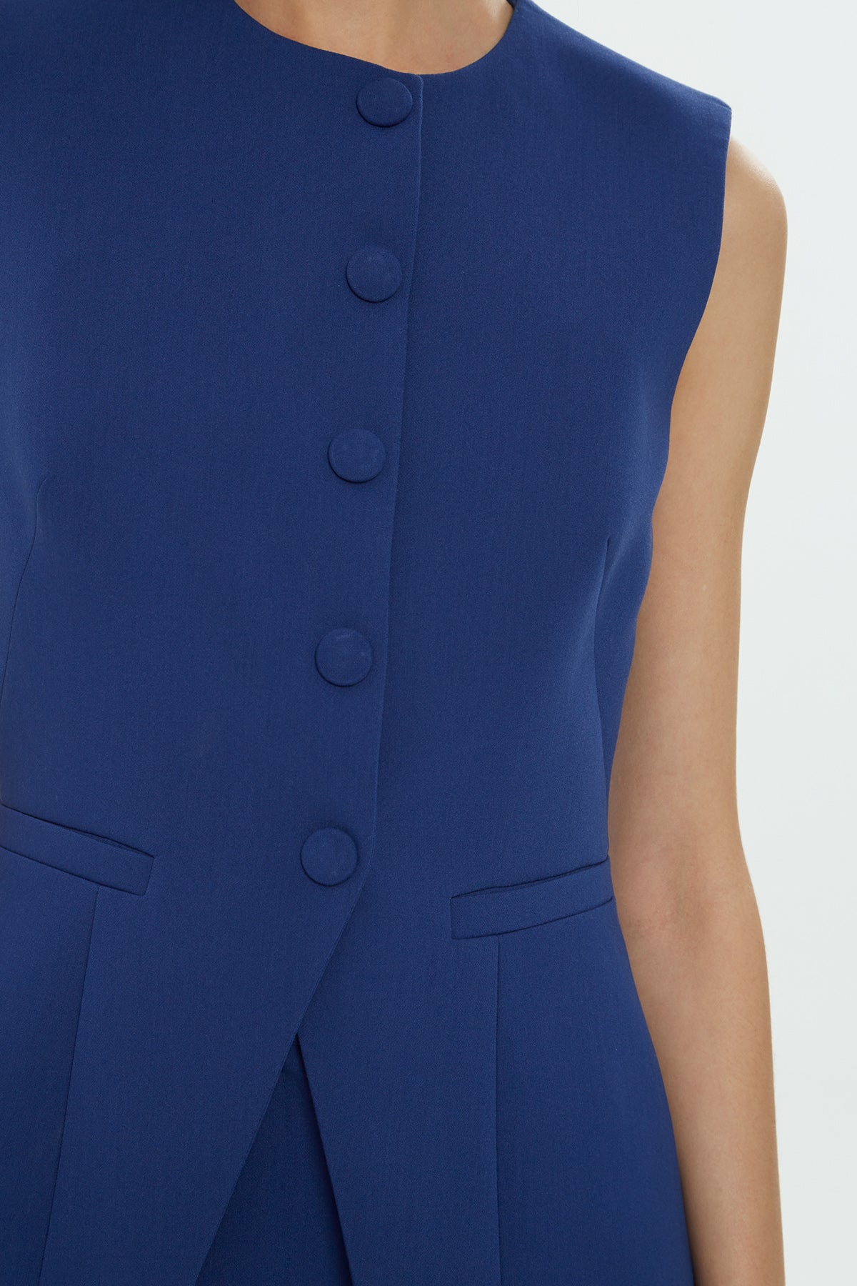 Blue Single-Closure Lined Woven Vest