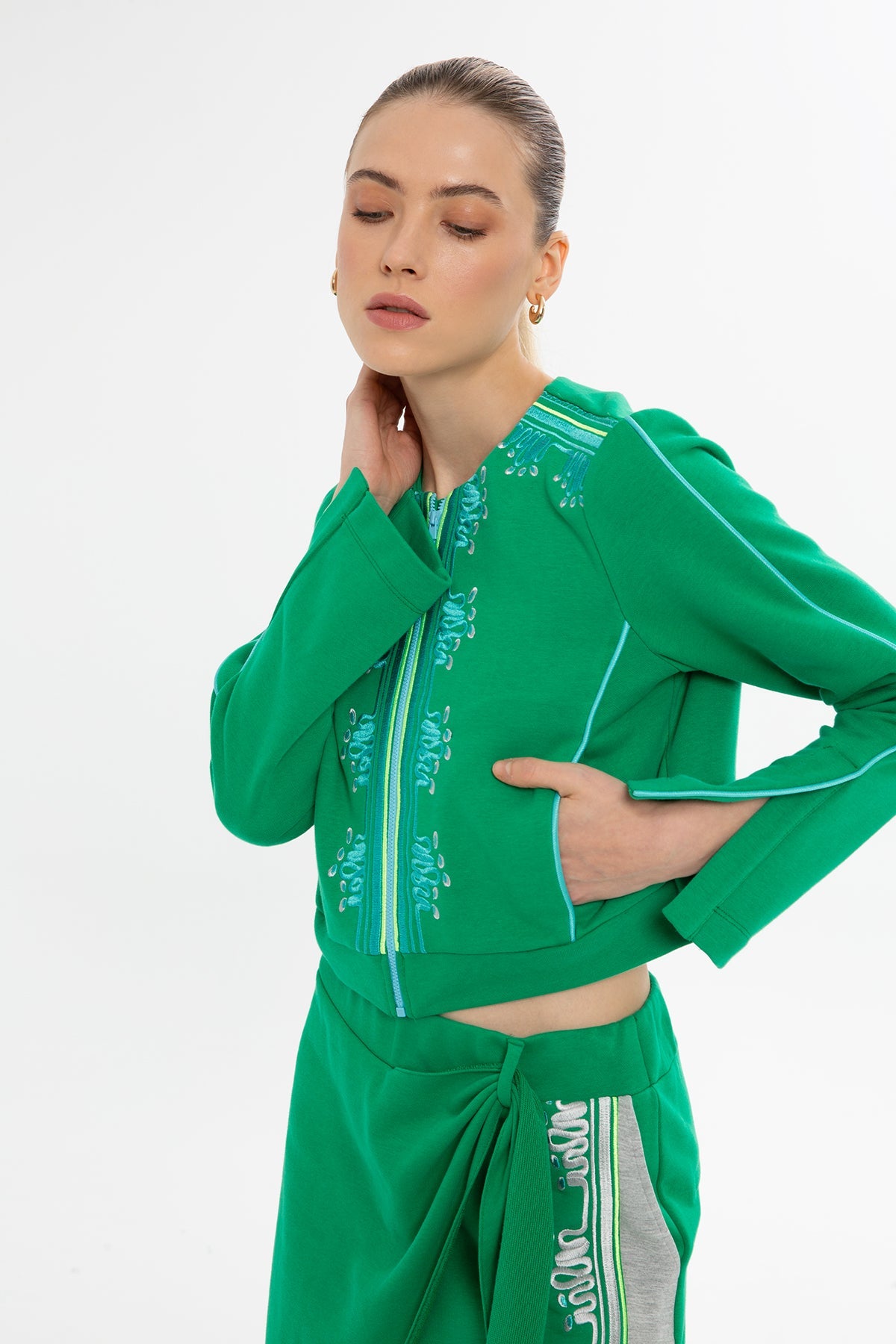 Green Embroidered Sweatshirt
