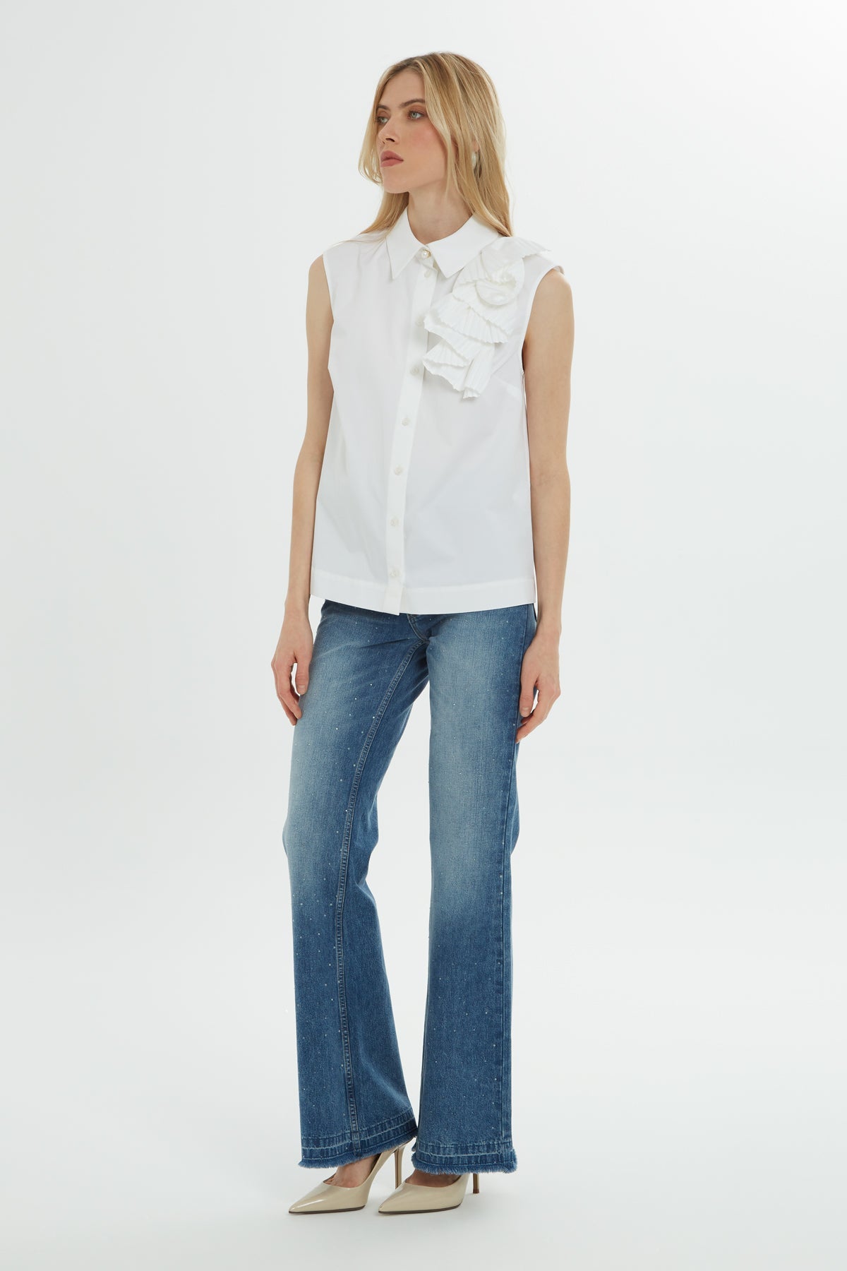 White Accessory-Collar Cotton Shirt