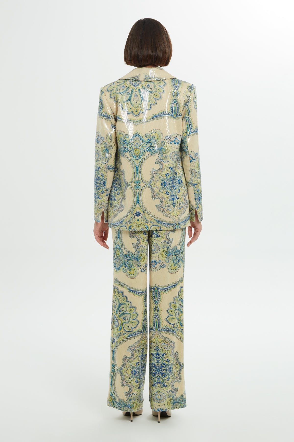 Original-Color Patterned Sequin Jacket