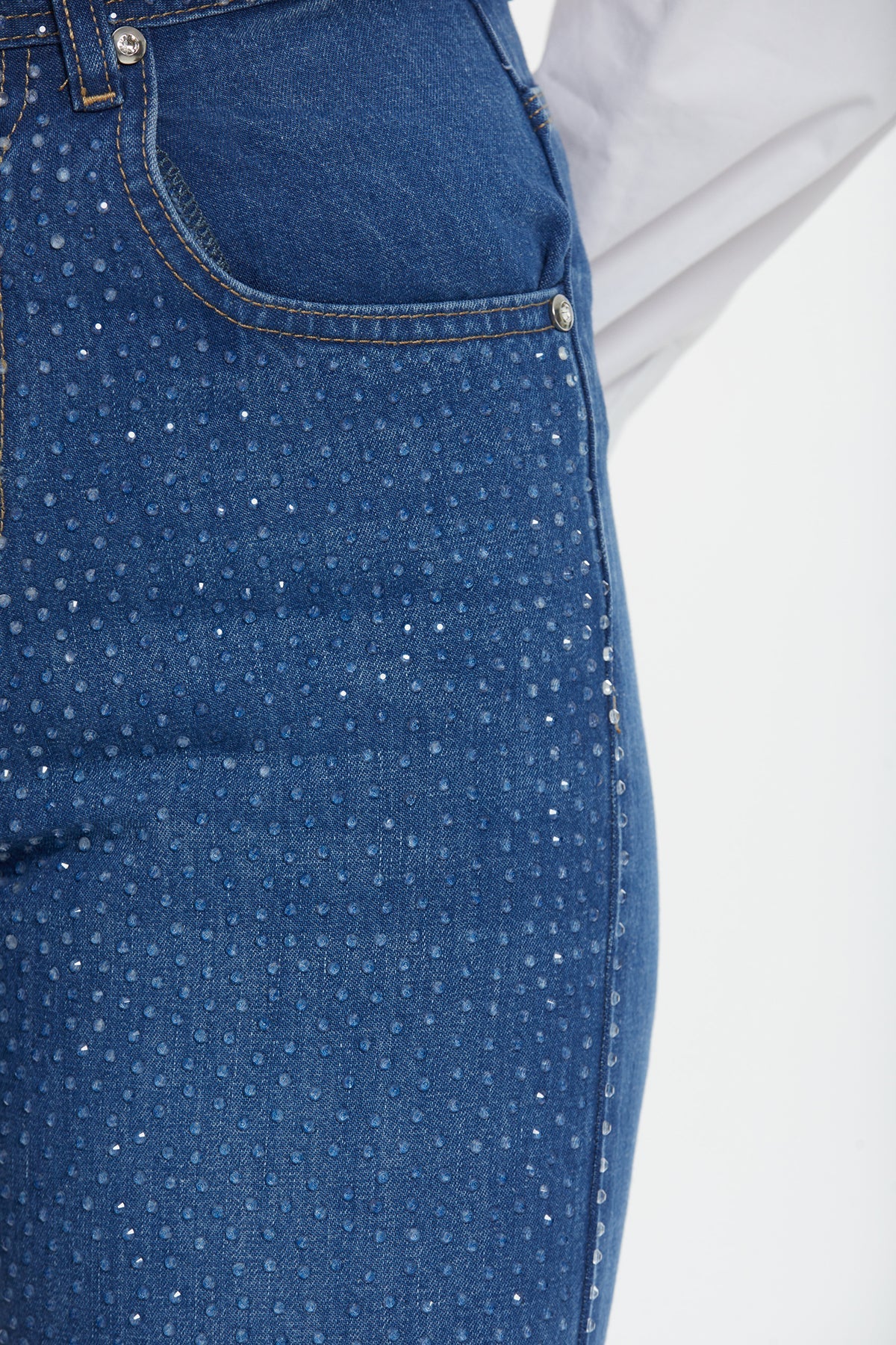 Jacron Detailed Mom Jeans