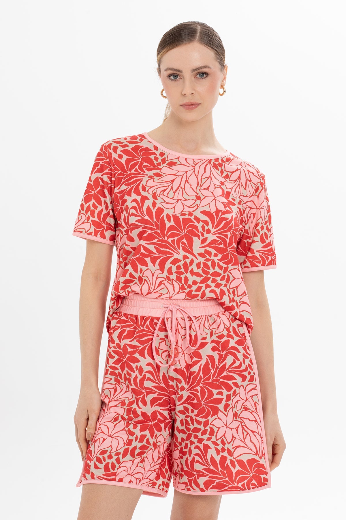 Leaf-Pattern Two-Piece Set