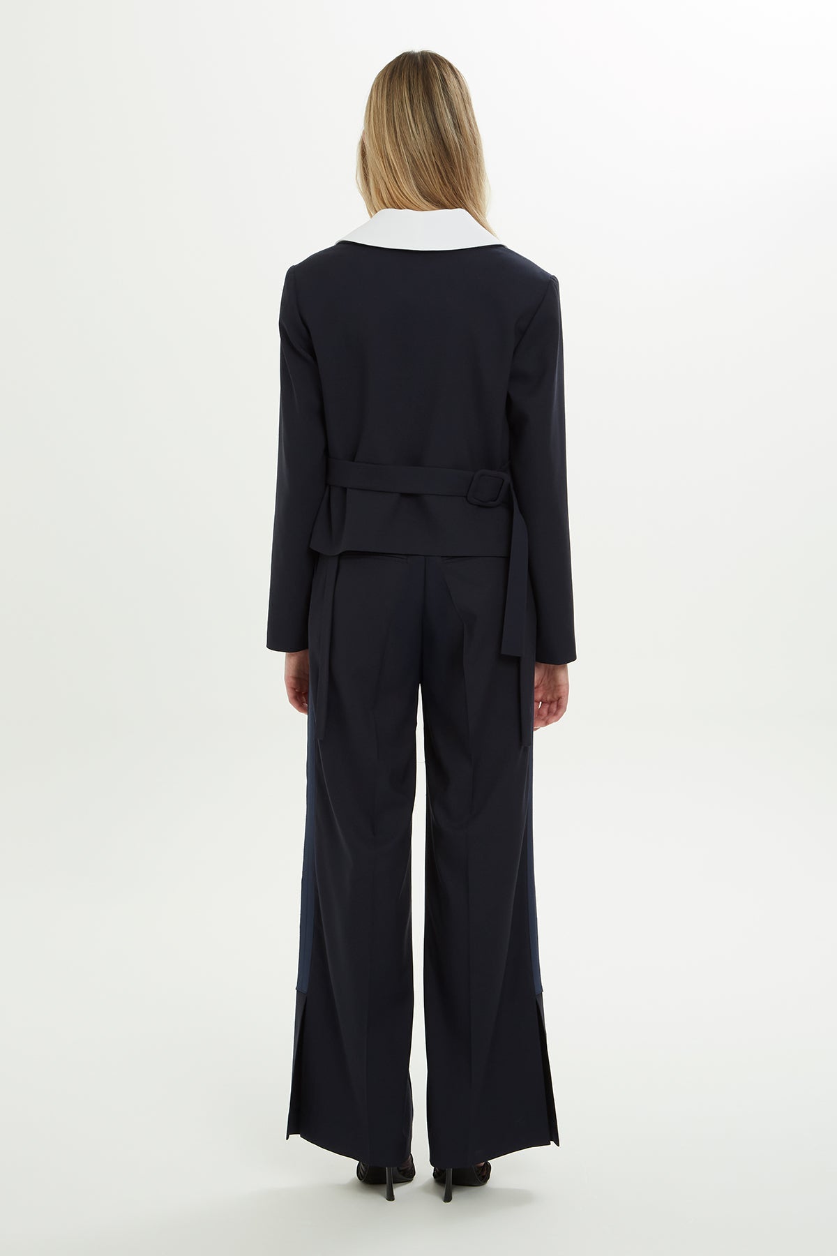 Navy Contrast-Collar Jacket