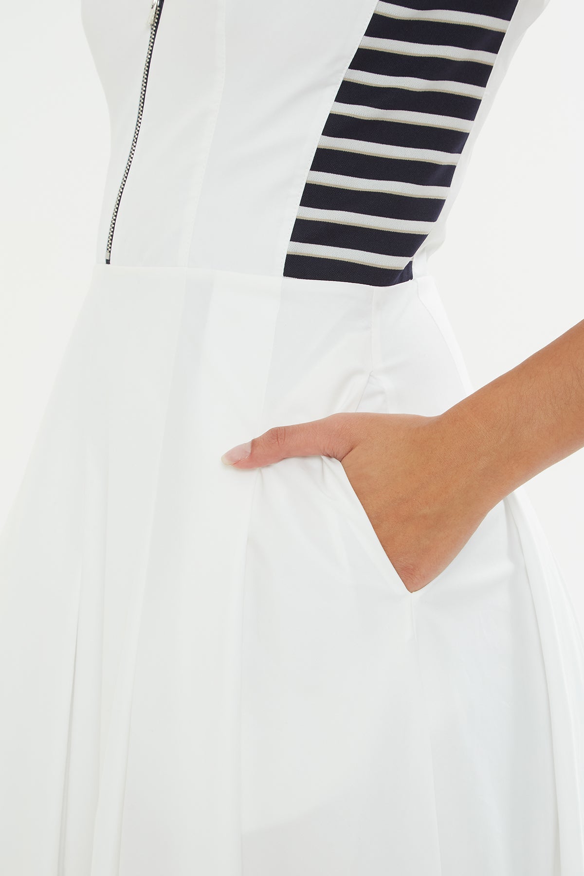 White V-Neck Sleeveless Midi Dress