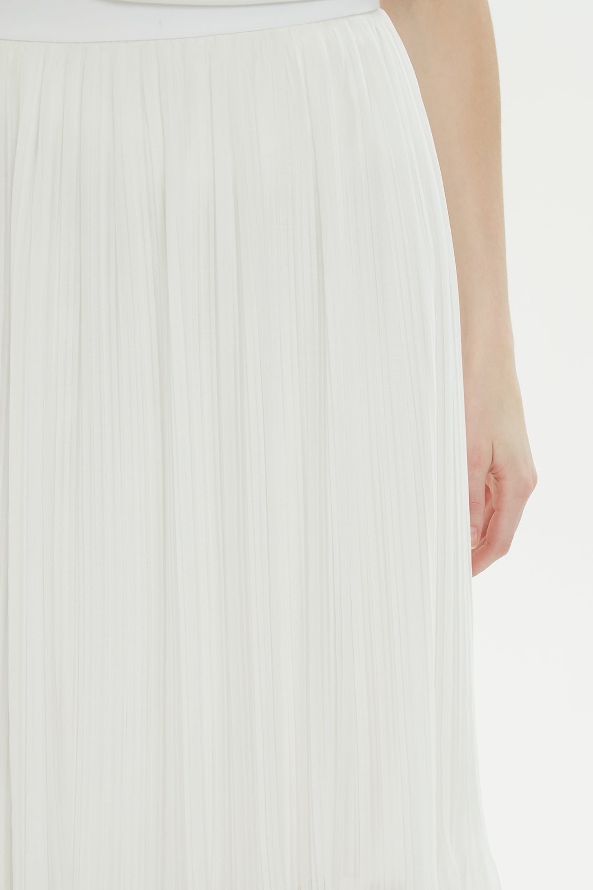 White Tulle-Detail Midi Skirt