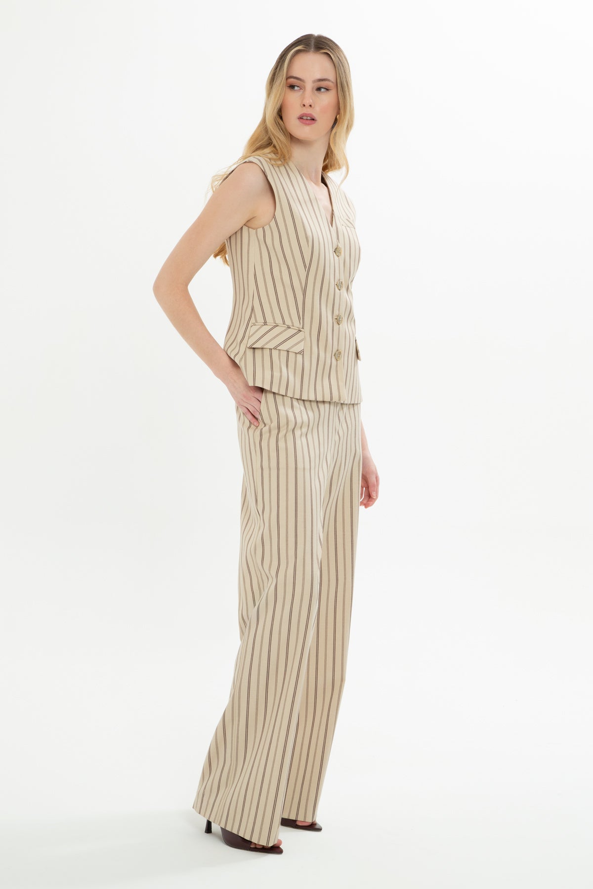 Beige Suit with Pocket Vest