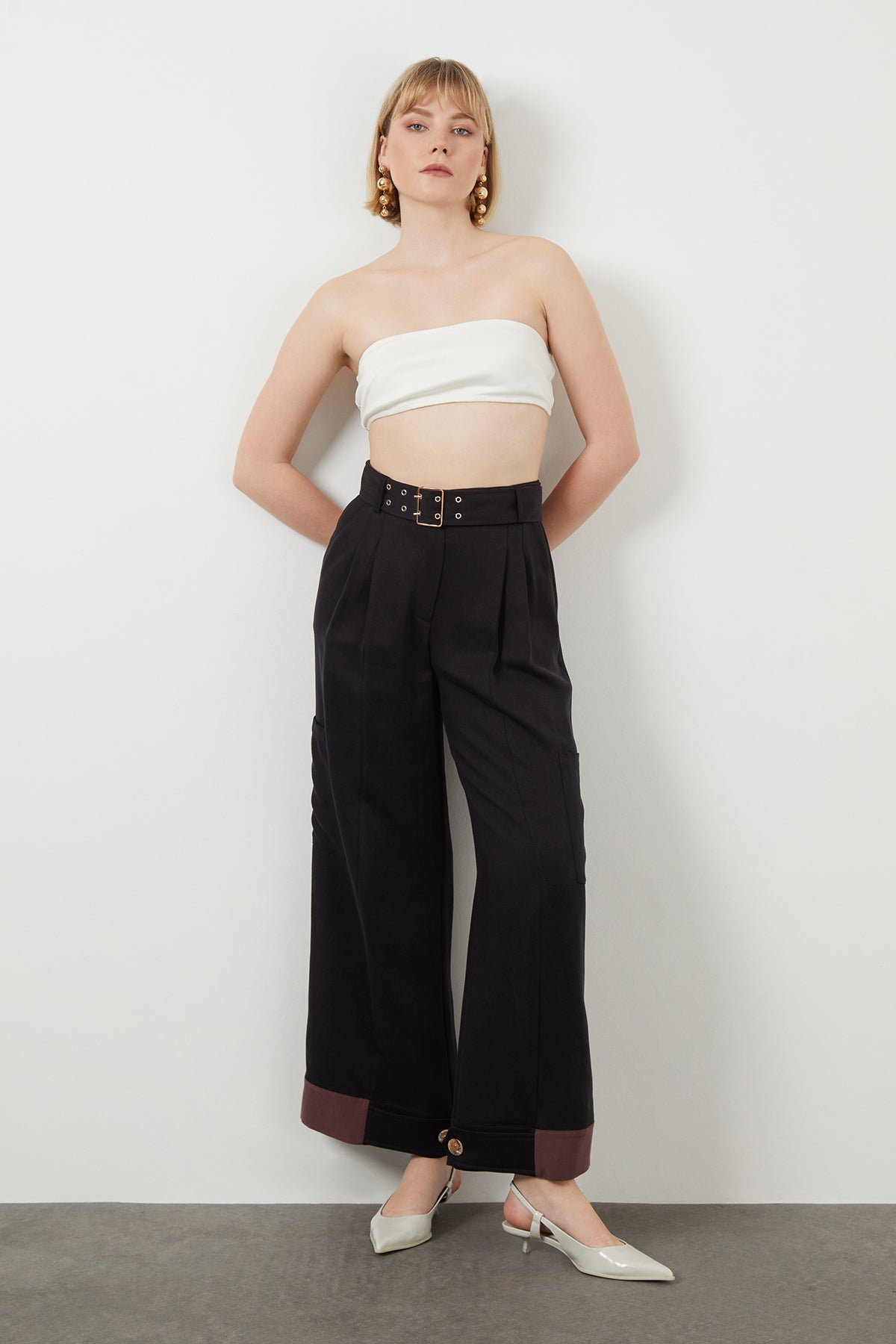 Classic Belted Side Pocket Wide-Leg Black Pants N