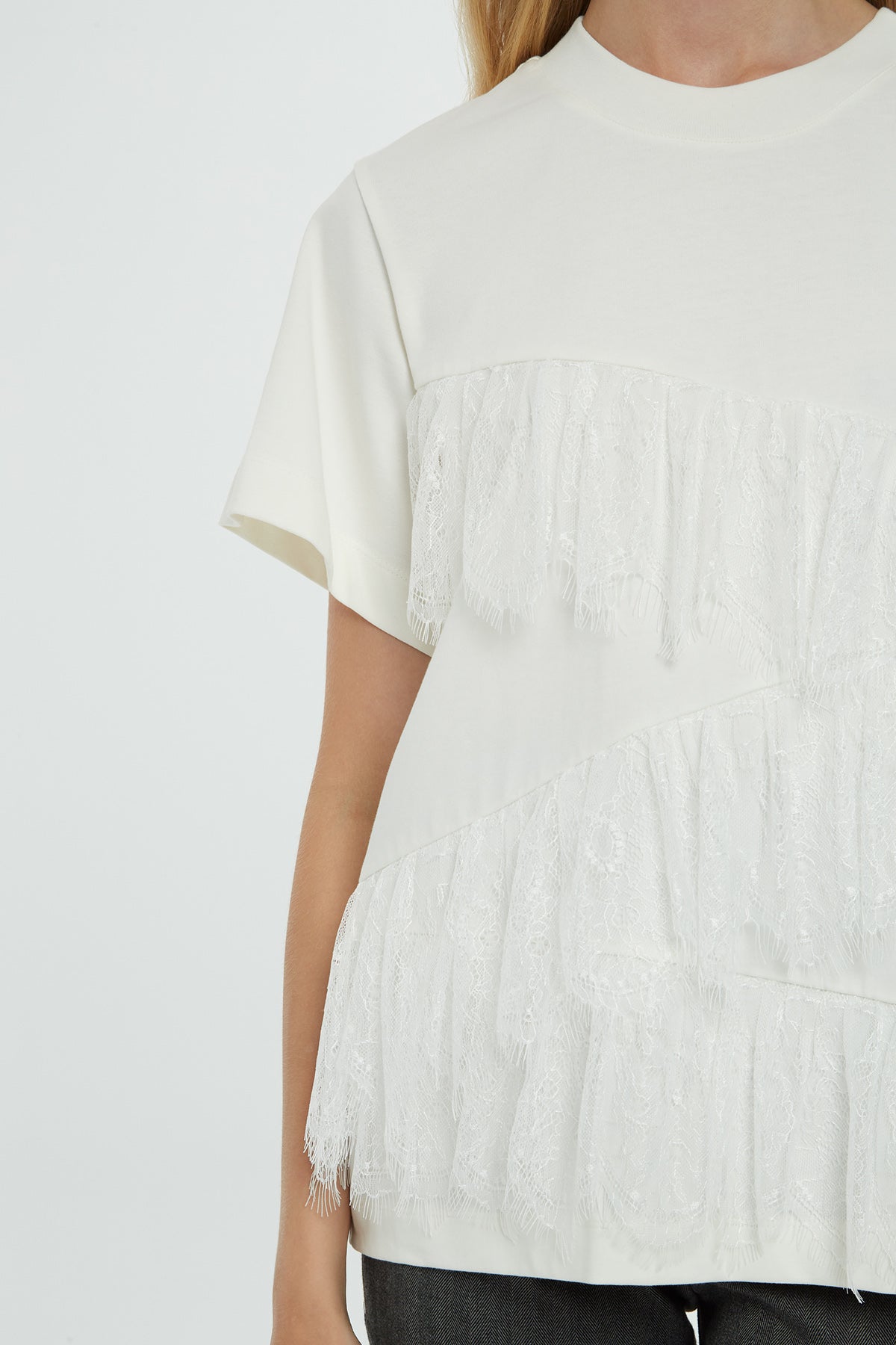 Lace Detail Short-Sleeve Off-White Blouse