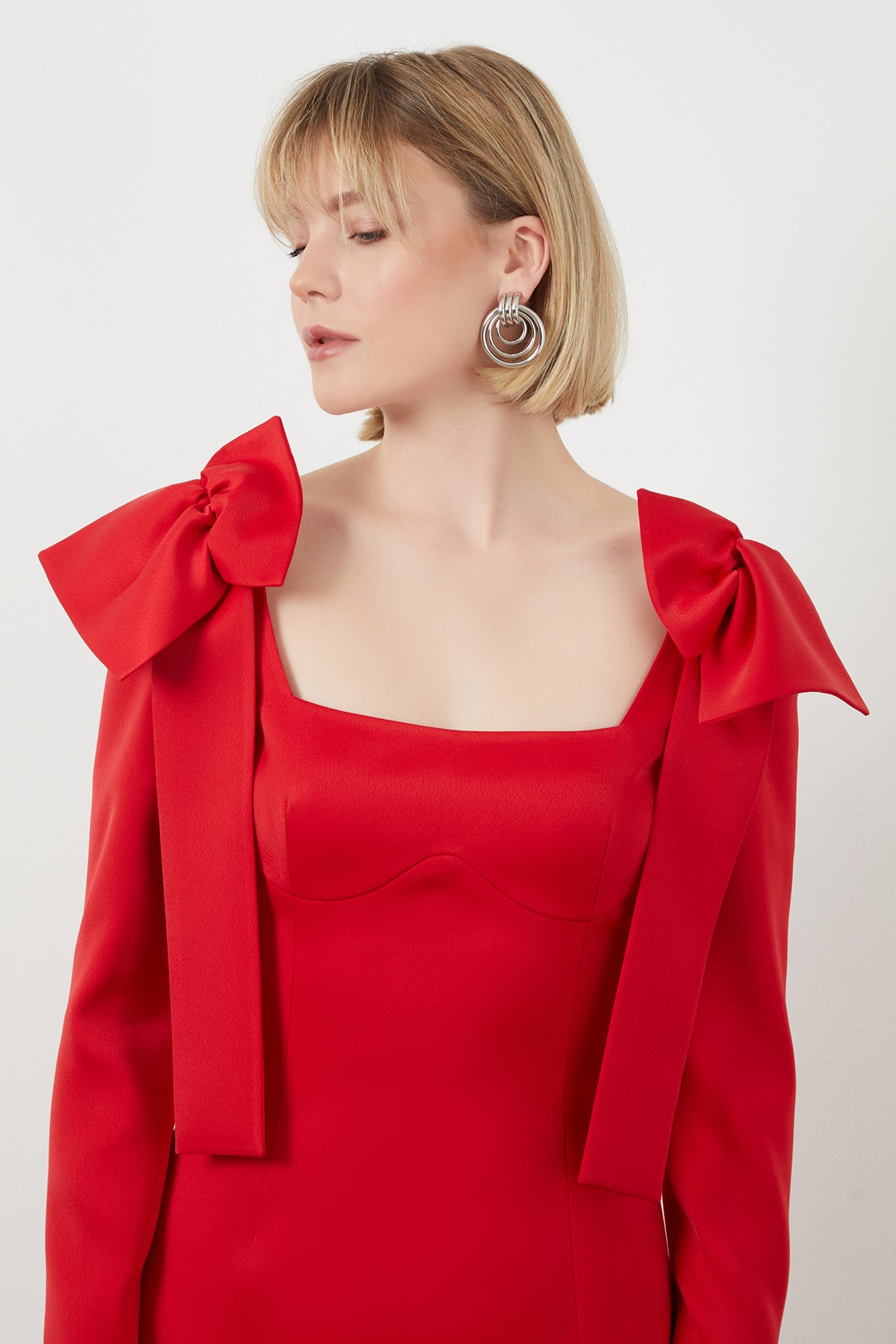 Shoulder Bow Detail Lined Long Red Dress N