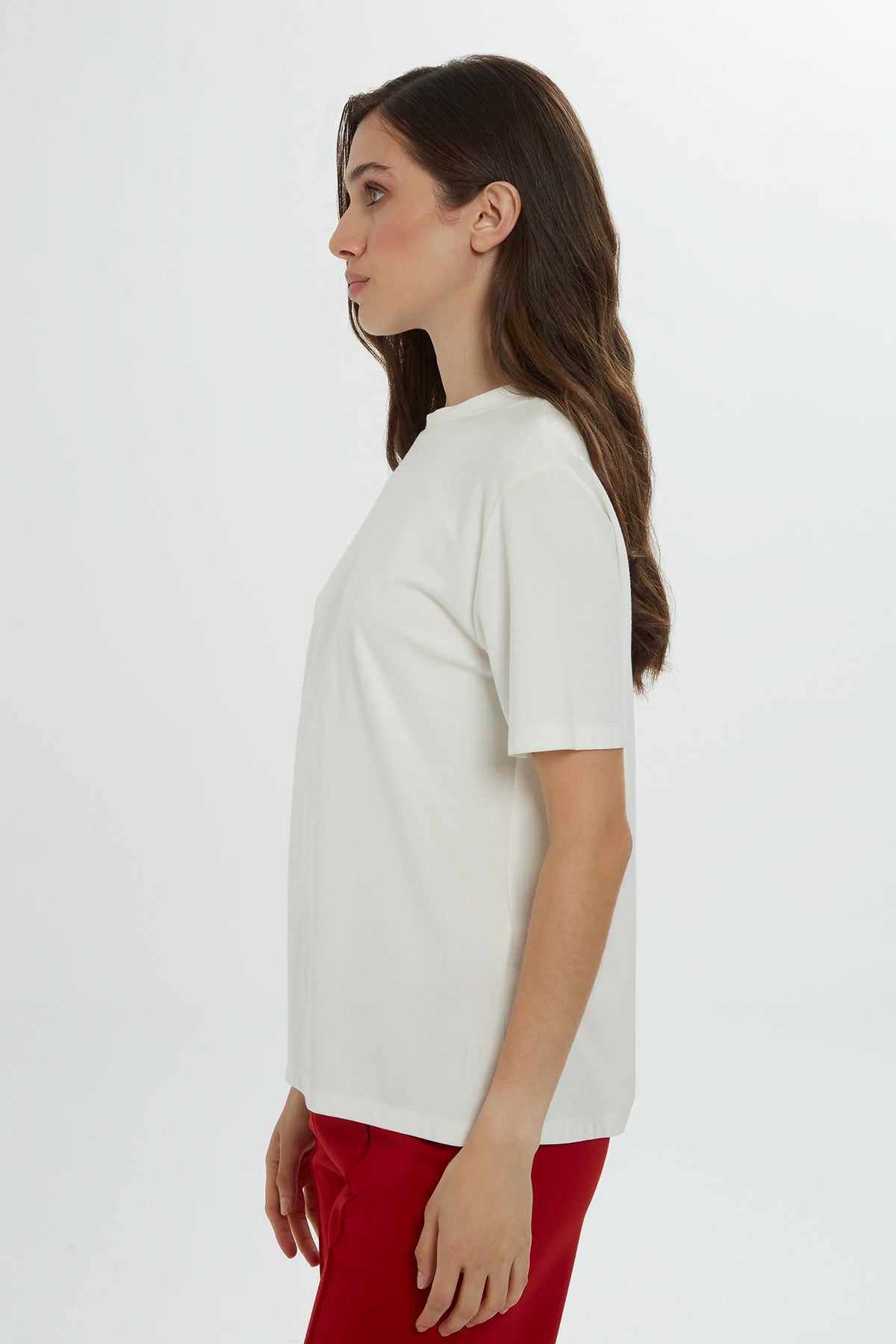 Ecru Short-Sleeved Basic T-Shirt