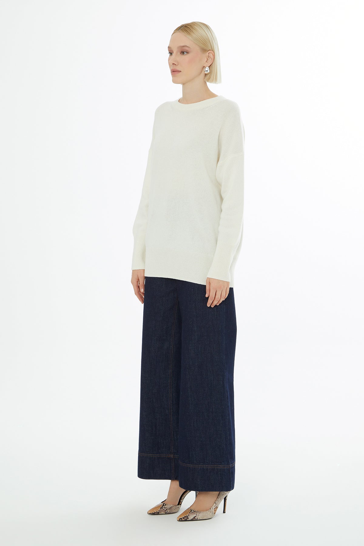 Ecru Long-Sleeve Round-Neck Sweater