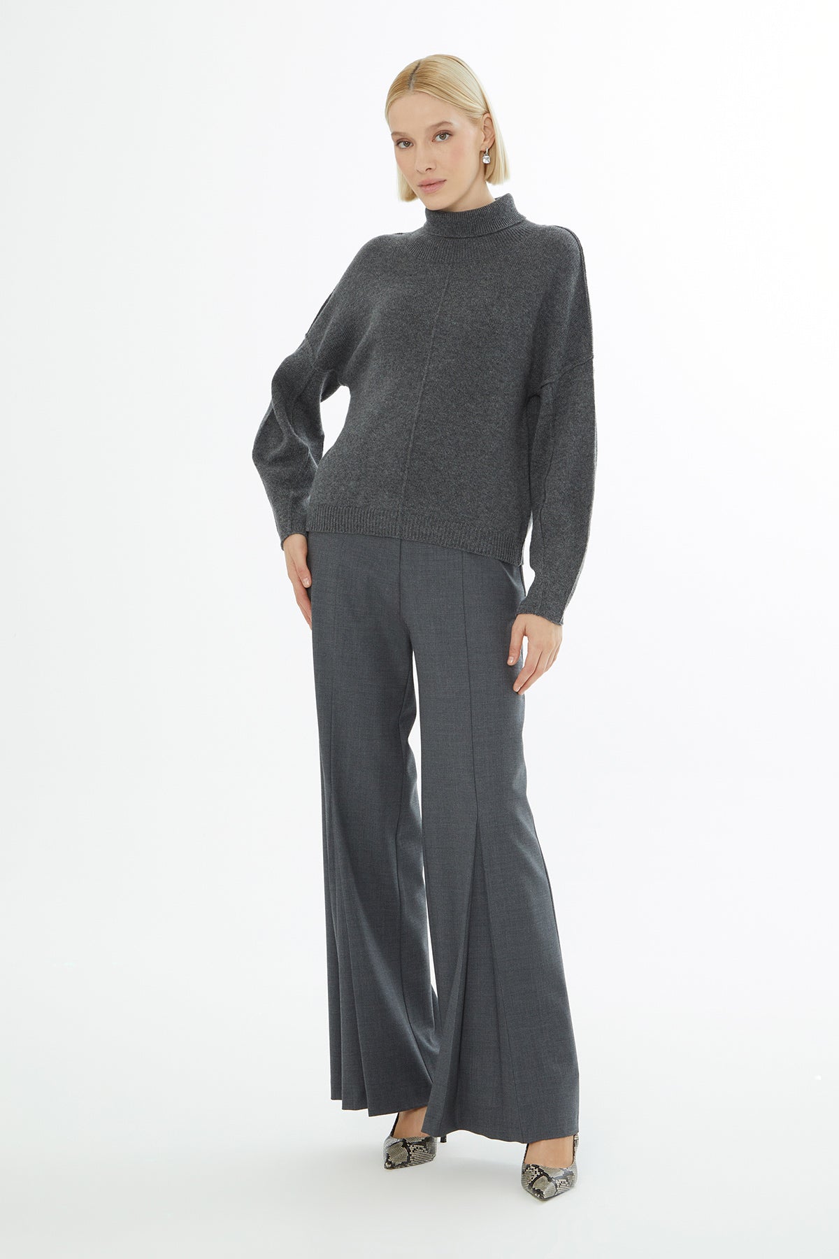 Grey Long-Sleeve Turtleneck Sweater