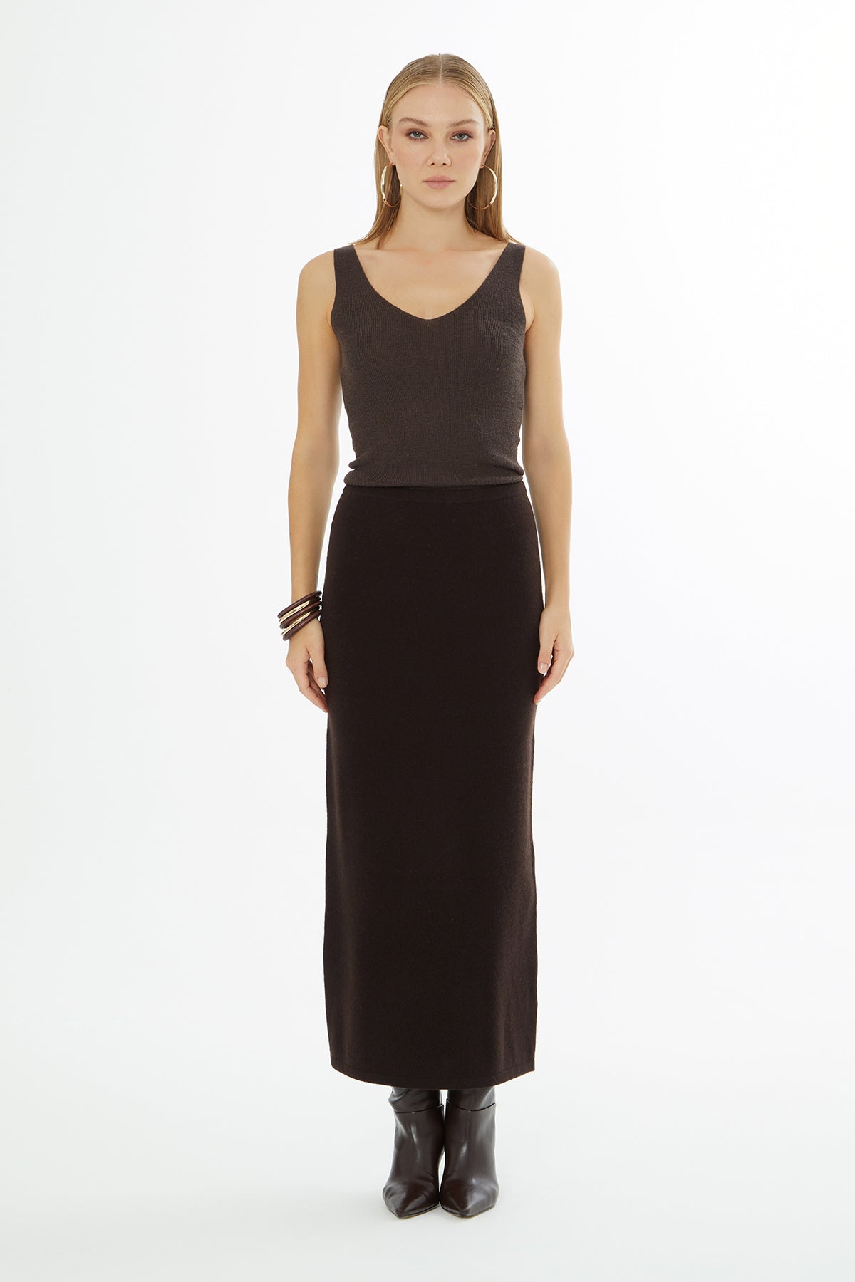 Brown Slim Knit Long Skirt