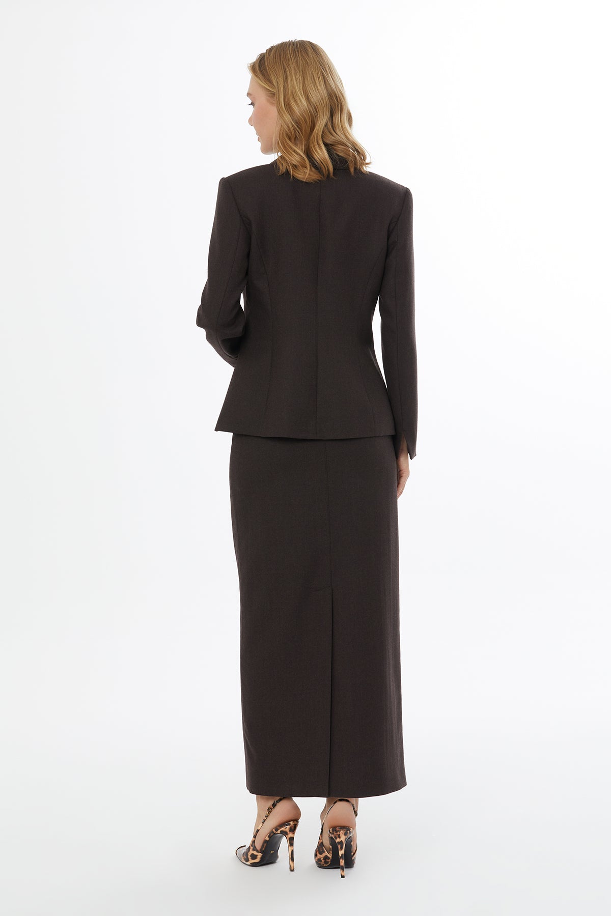 Brown Front-Buttoned Jacket