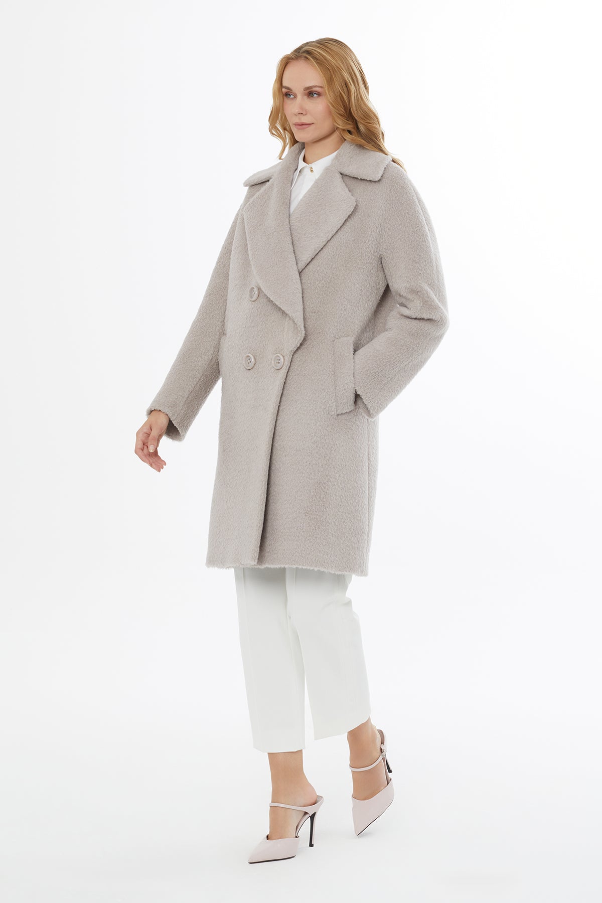 Notch Lapel Jacket with Button Detail and Pockets N