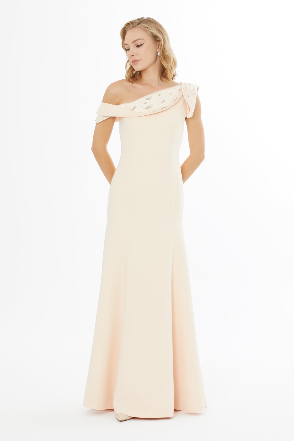 Pink Low-Neck Maxi Dress