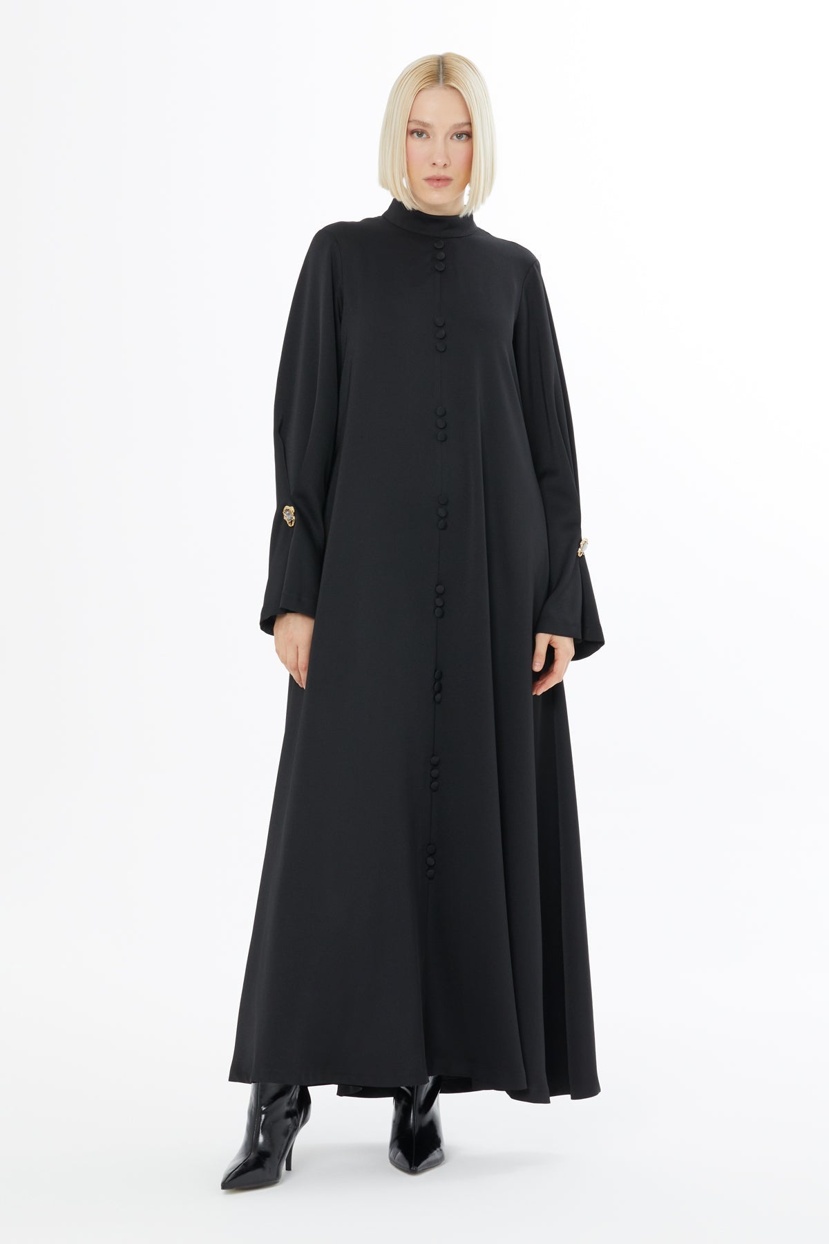 Black Long-Sleeved Zippered Dress