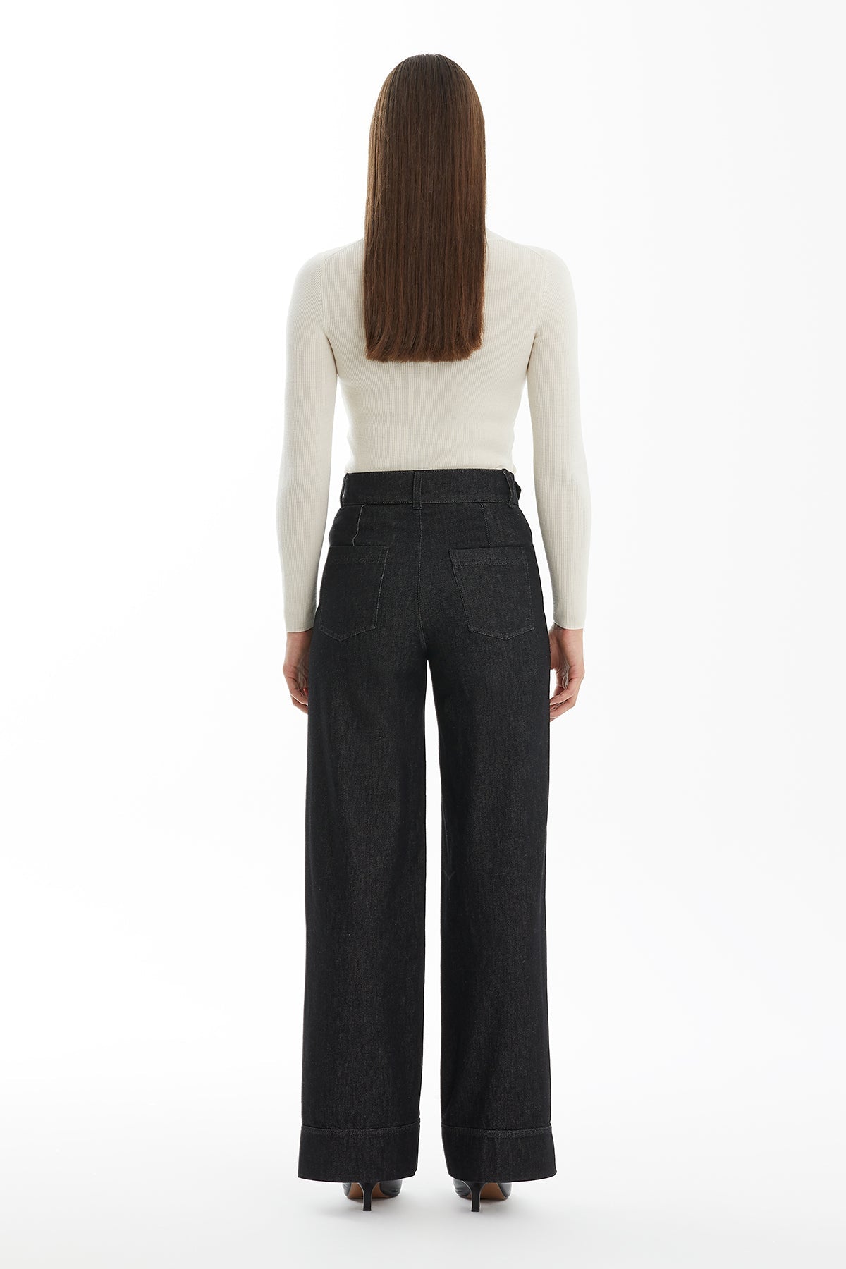 Black Relaxed-Fit Jeans