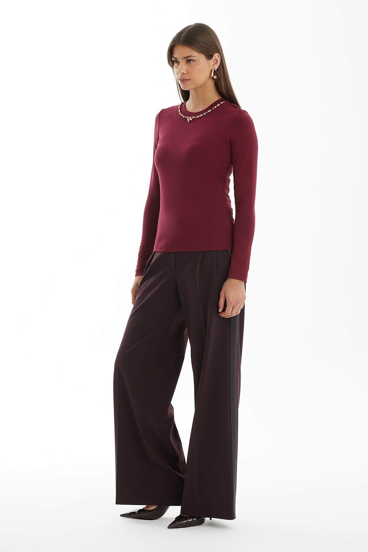 Red Long-Sleeve Crystal-Collar Blouse