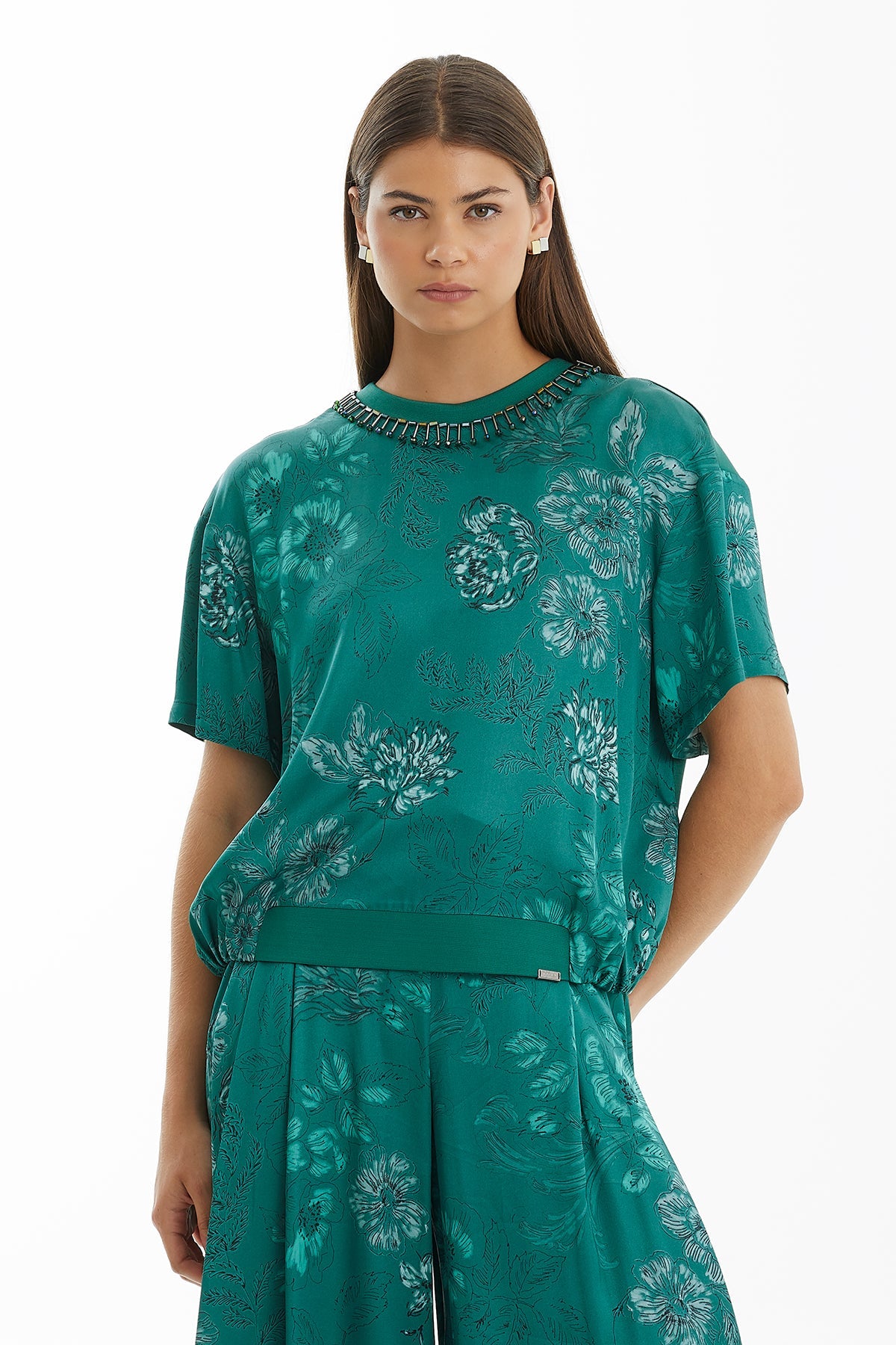 Green Relaxed-Fit Contrast Pattern Blouse