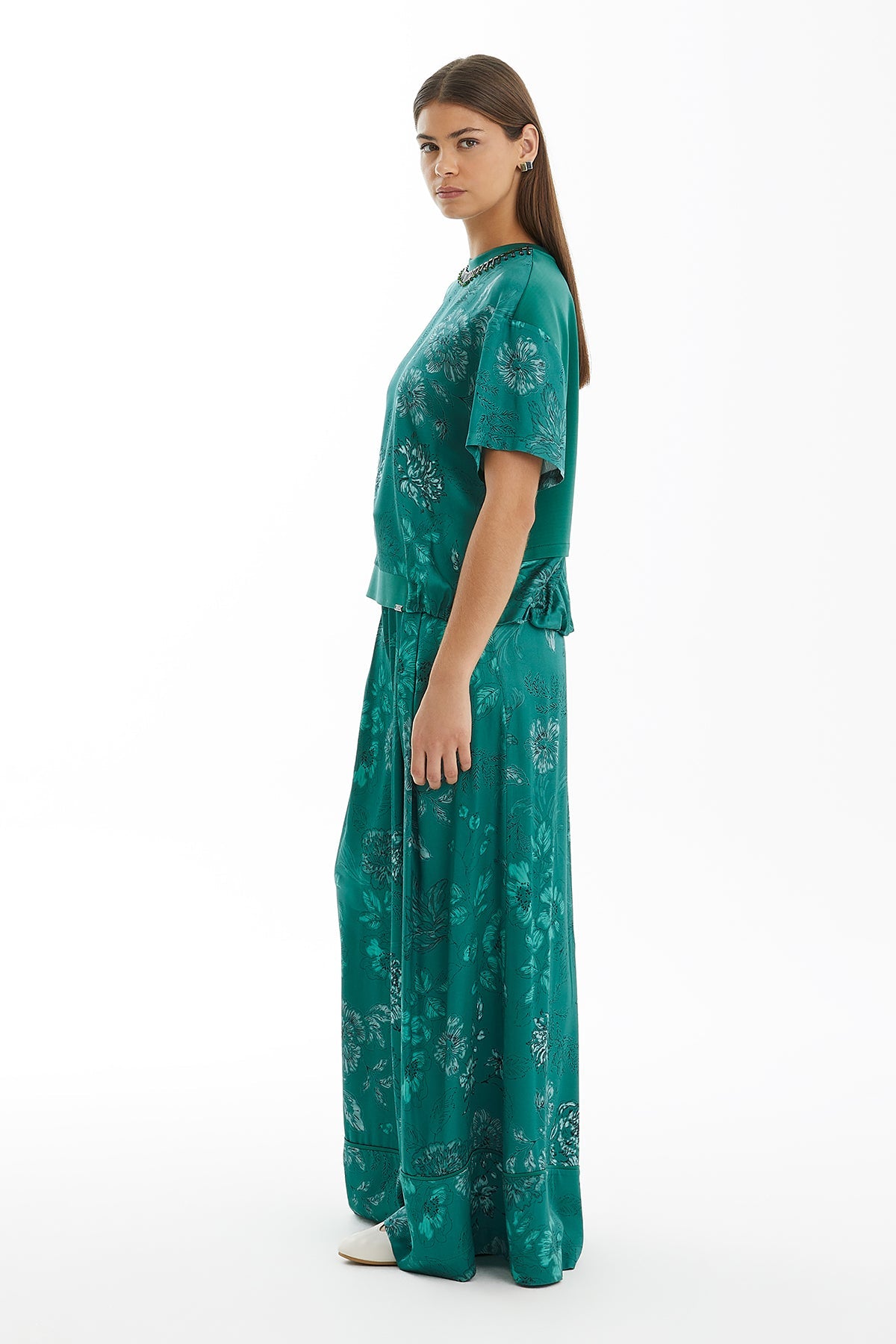Green Relaxed-Fit Contrast Pattern Blouse